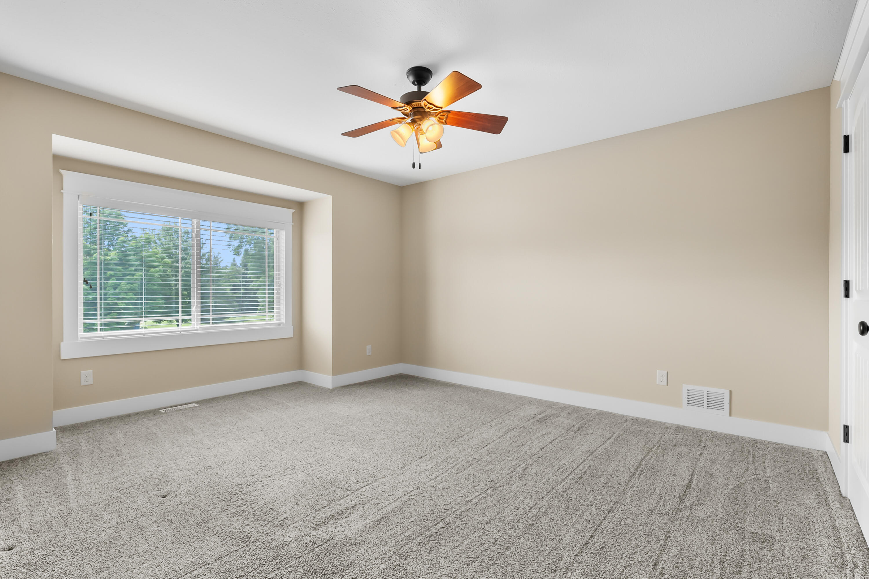 5464 Cypress Bay Drive