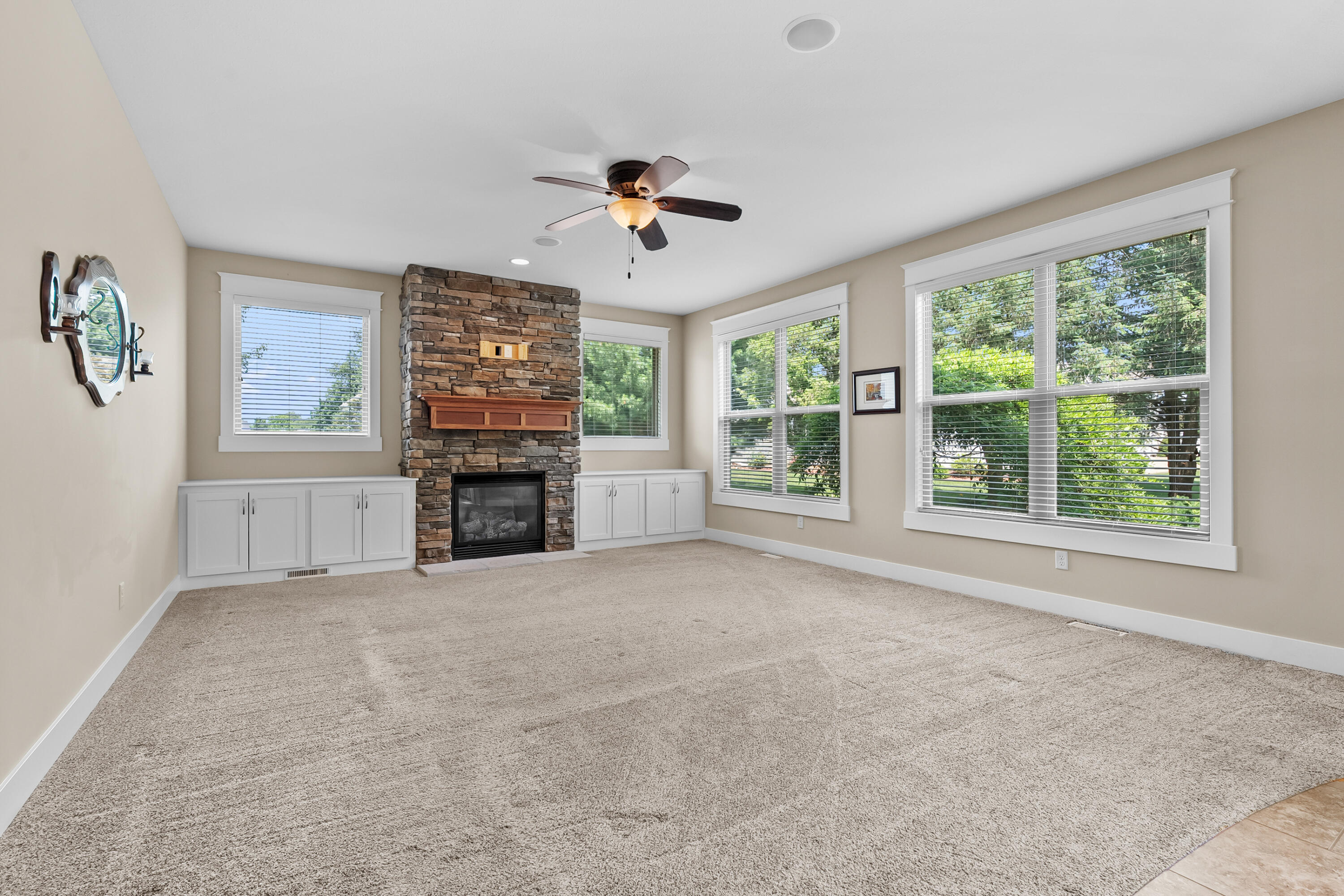 5464 Cypress Bay Drive