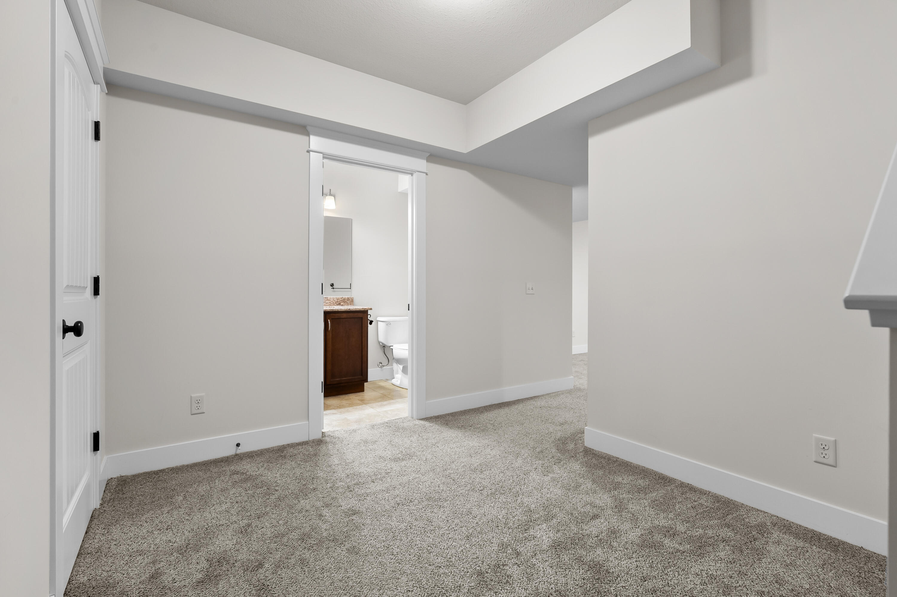 5464 Cypress Bay Drive