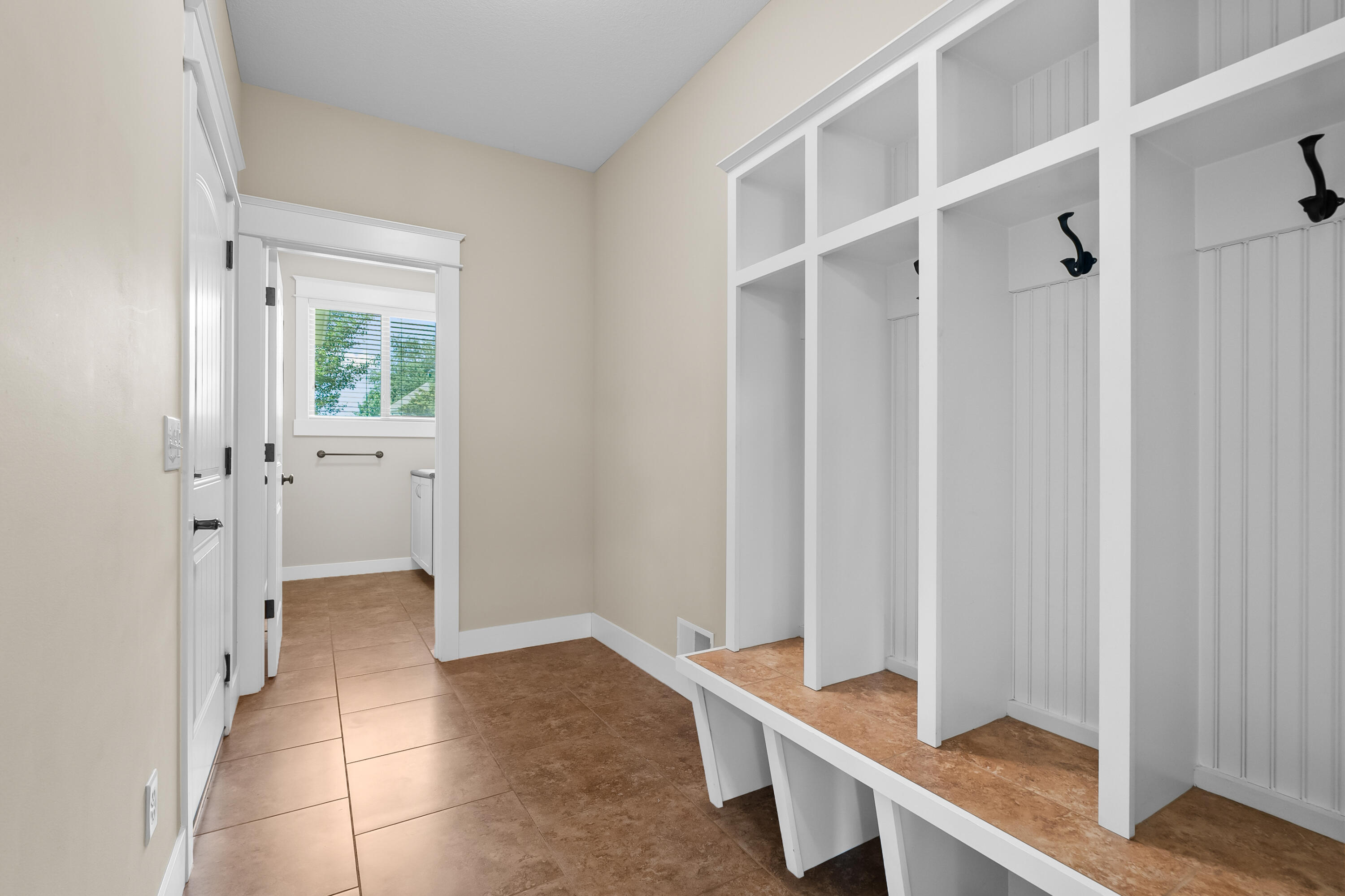 5464 Cypress Bay Drive