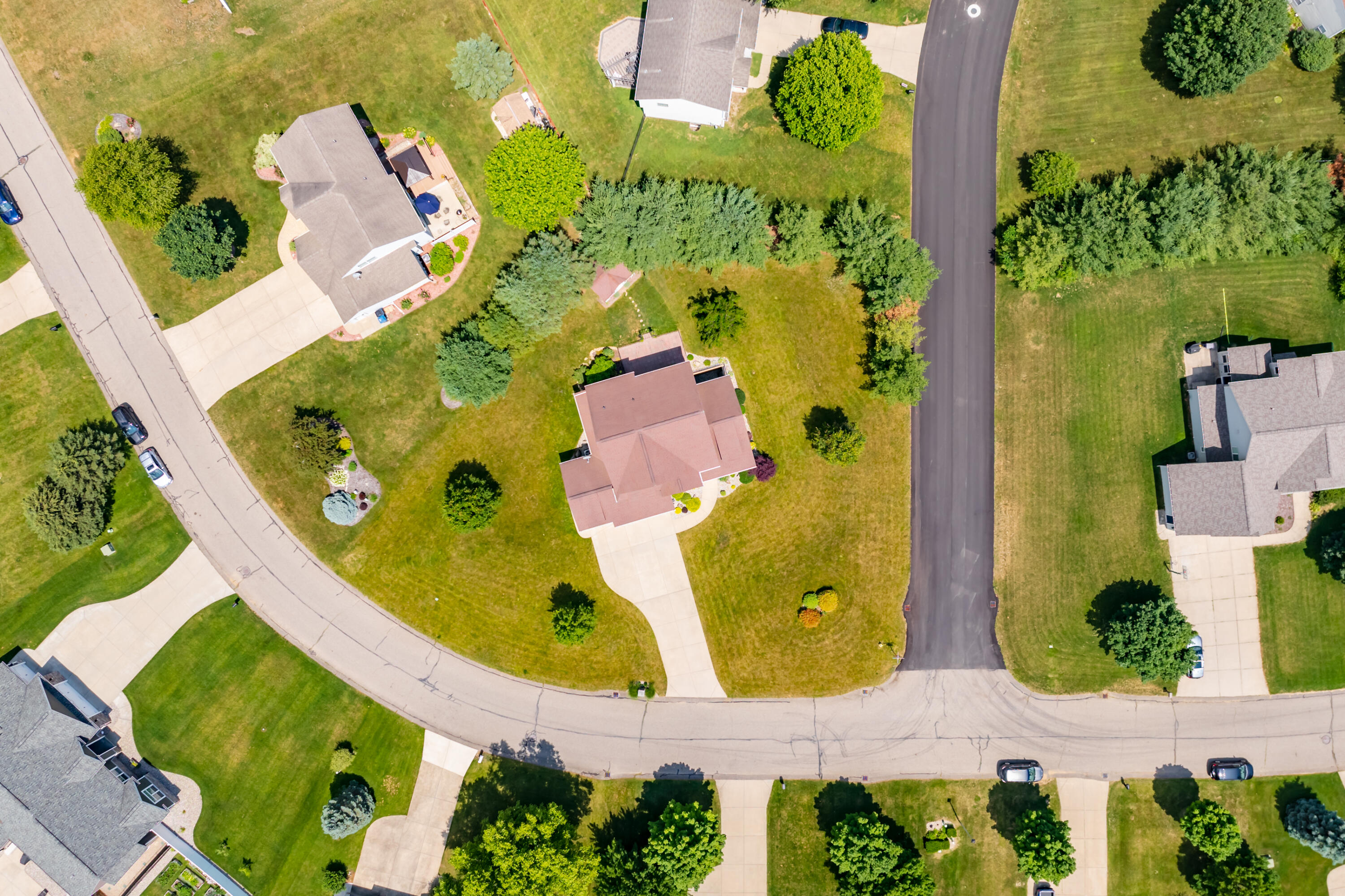 5464 Cypress Bay Drive