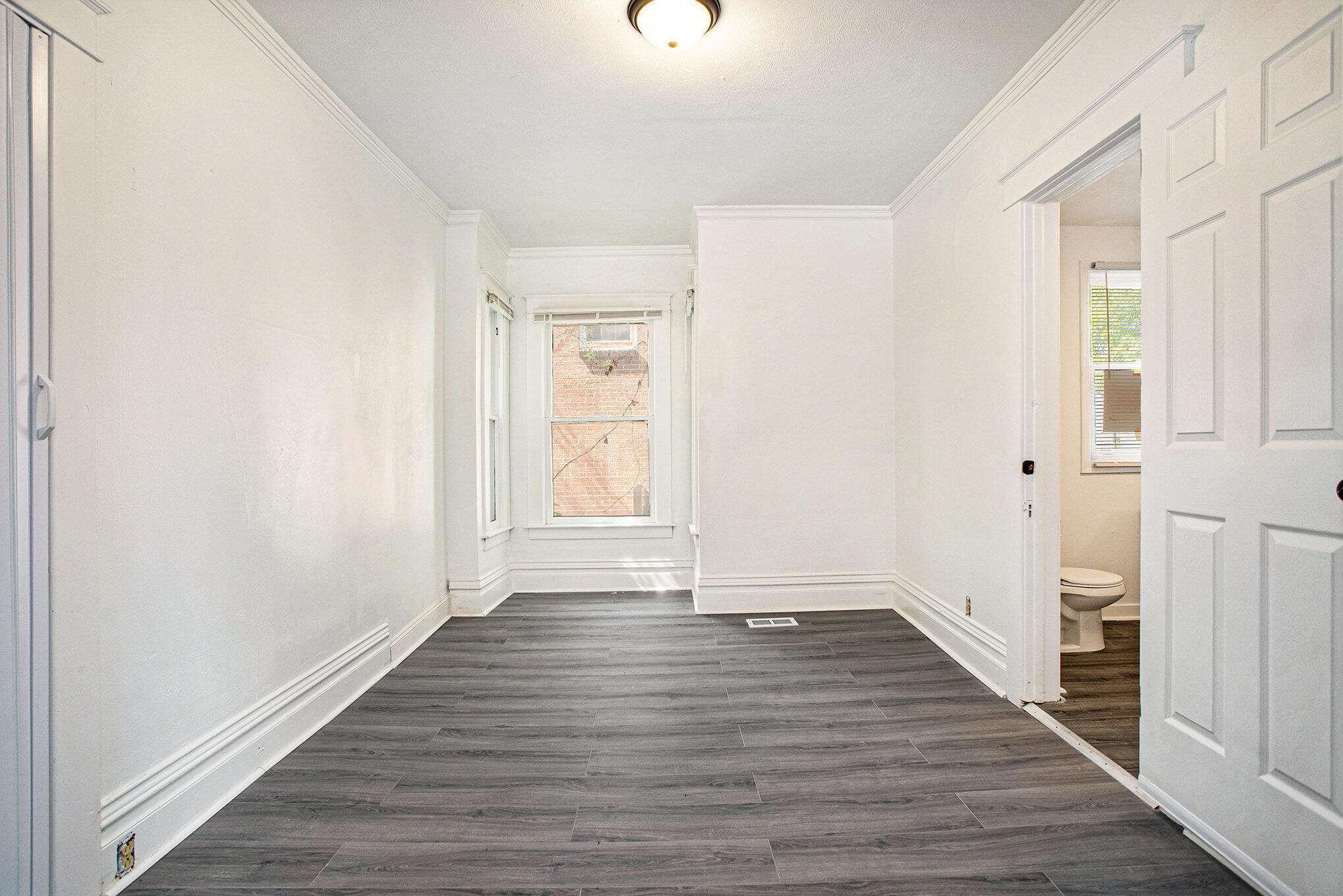 923 Stockbridge Avenue