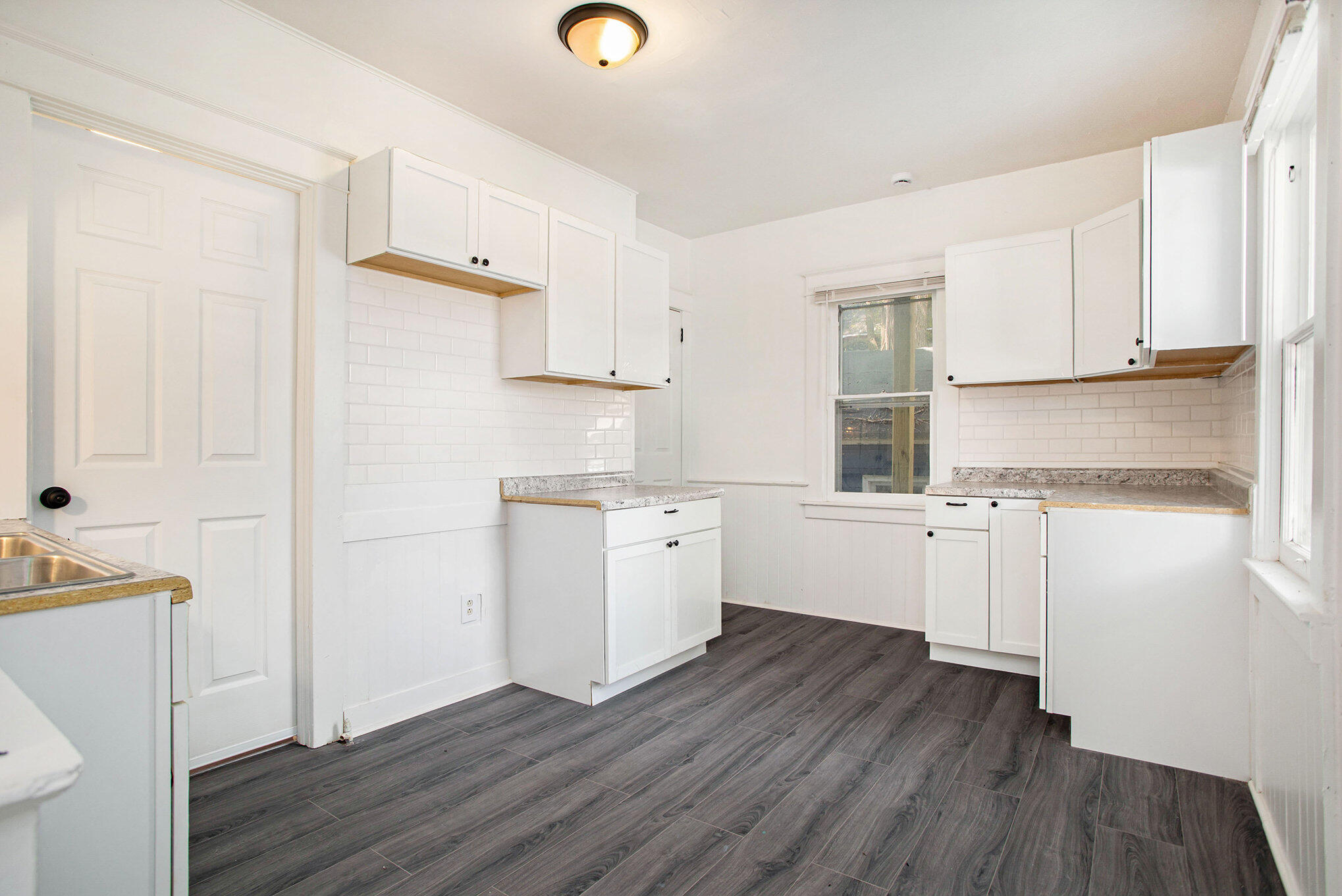 923 Stockbridge Avenue