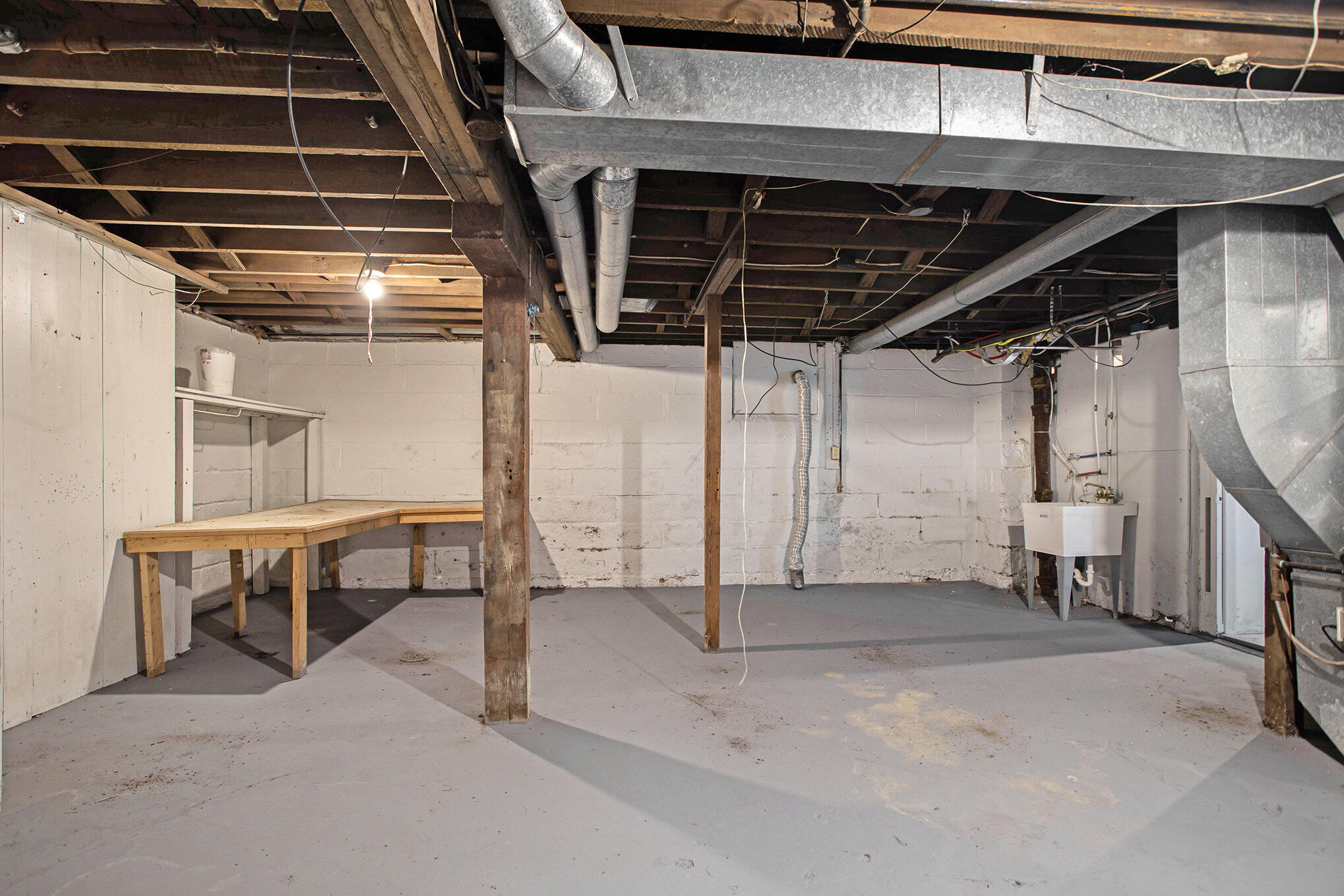 923 Stockbridge Avenue