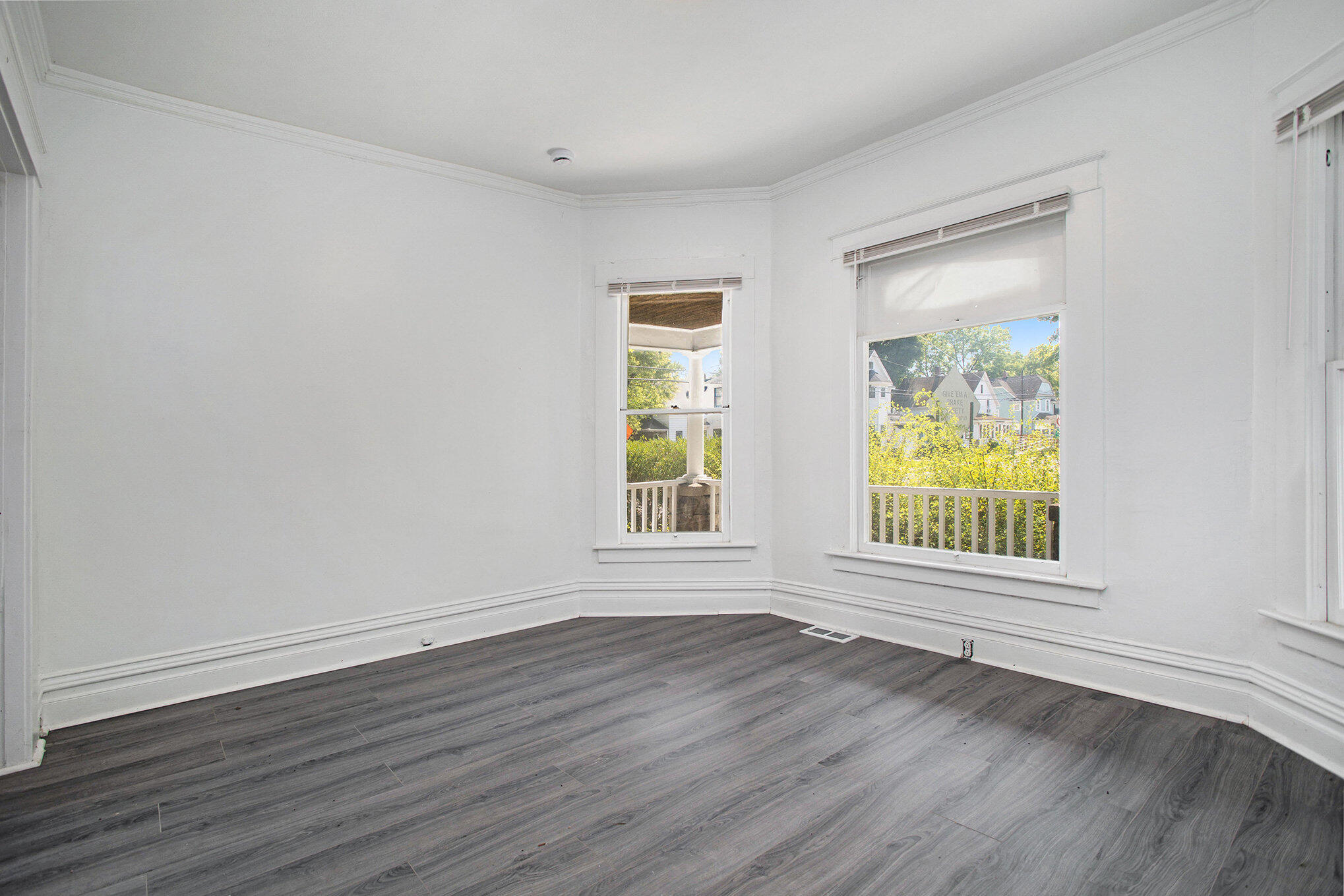 923 Stockbridge Avenue