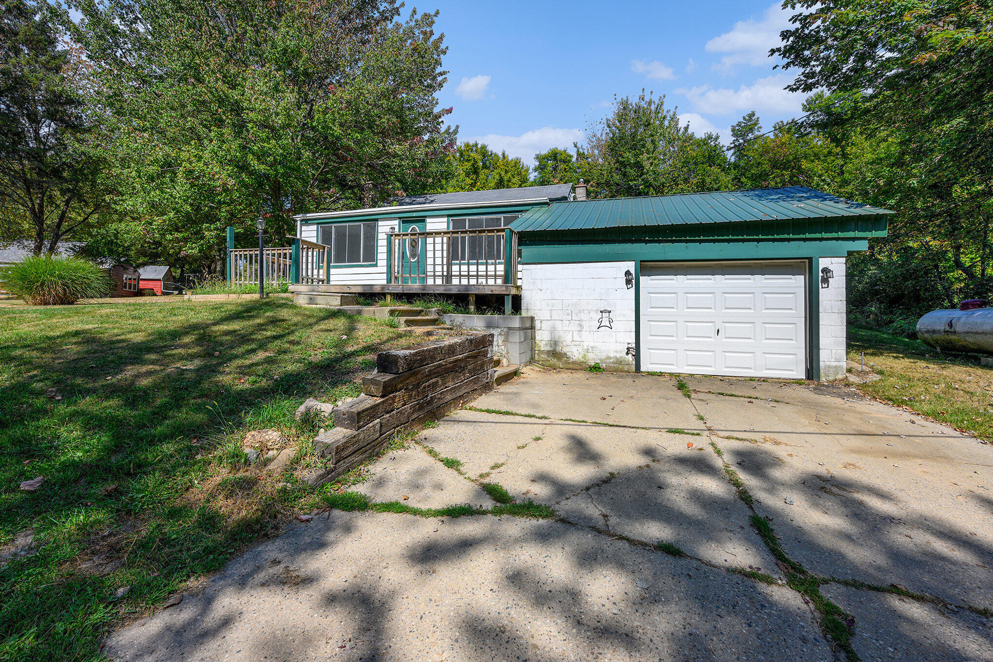 175 Peterson Dr Drive