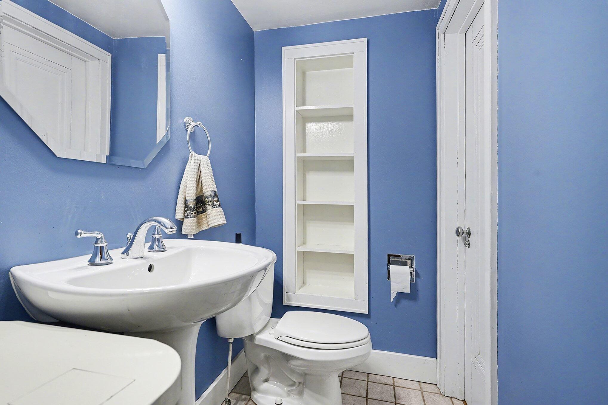 950 Capital Avenue SW