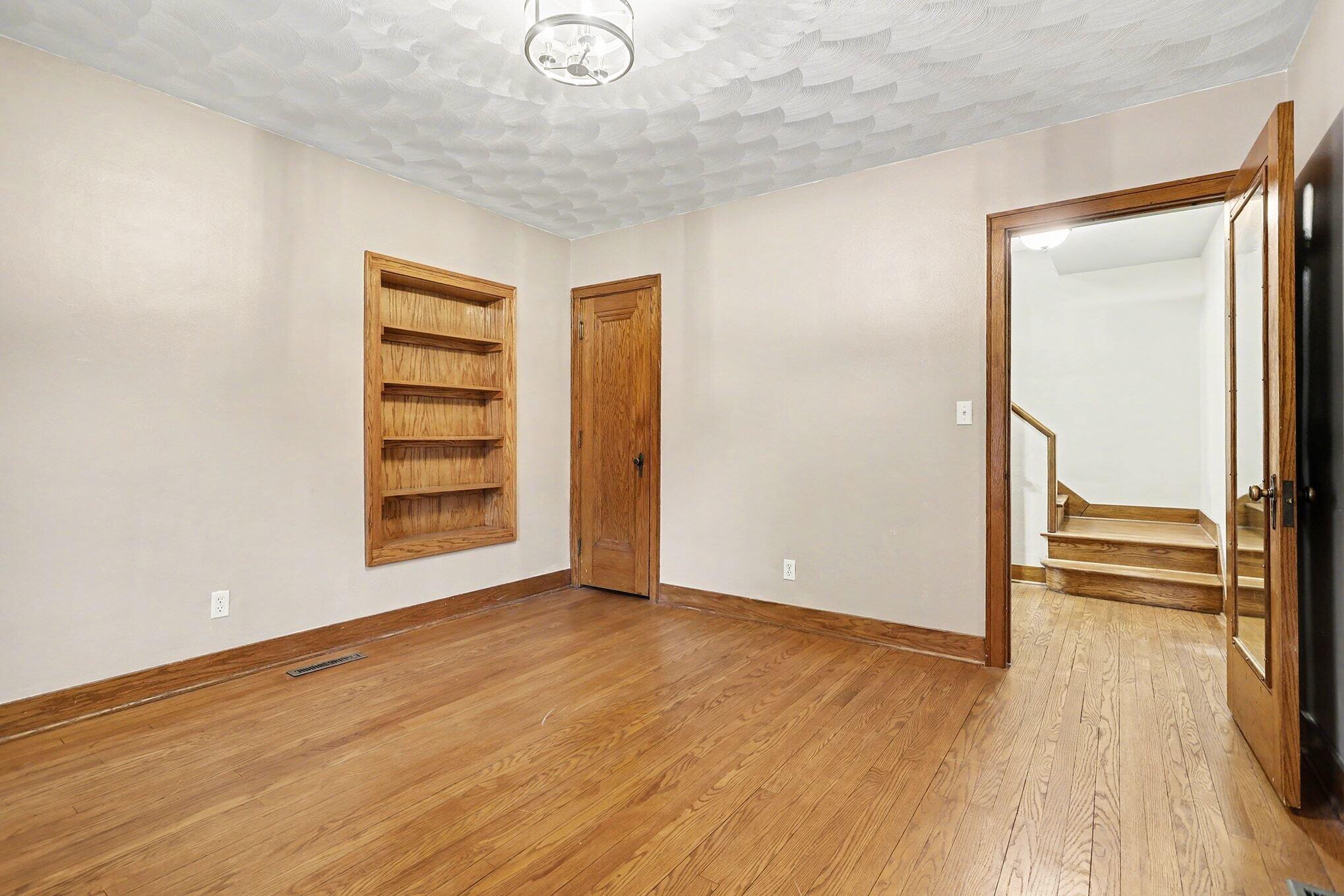 950 Capital Avenue SW