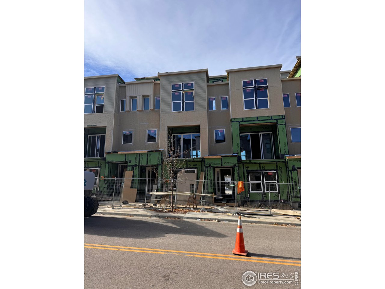 358 Promenade Dr