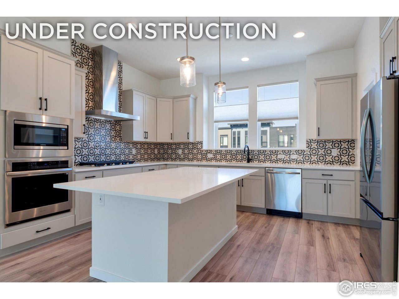 358 Promenade Dr