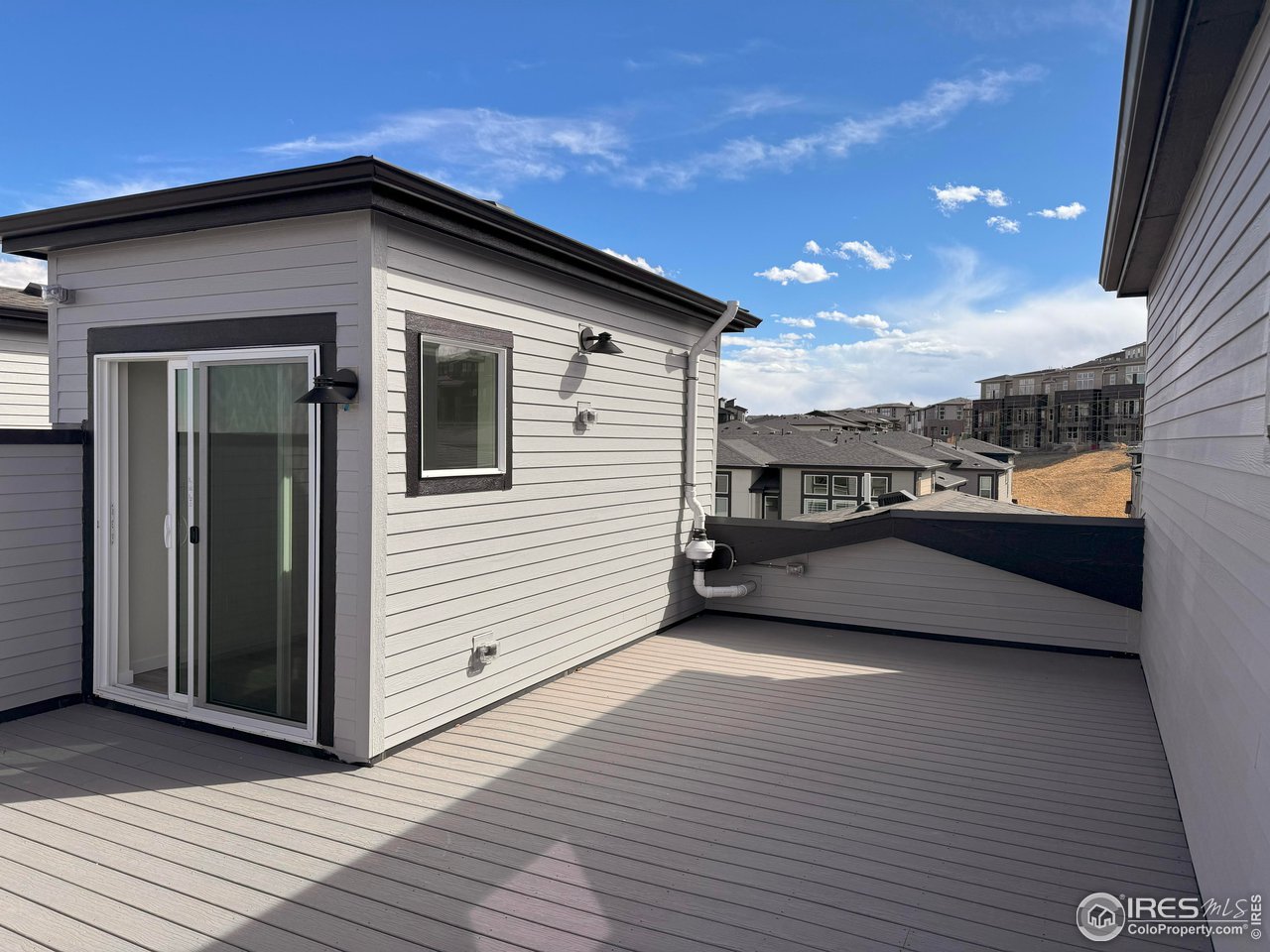 358 Promenade Dr