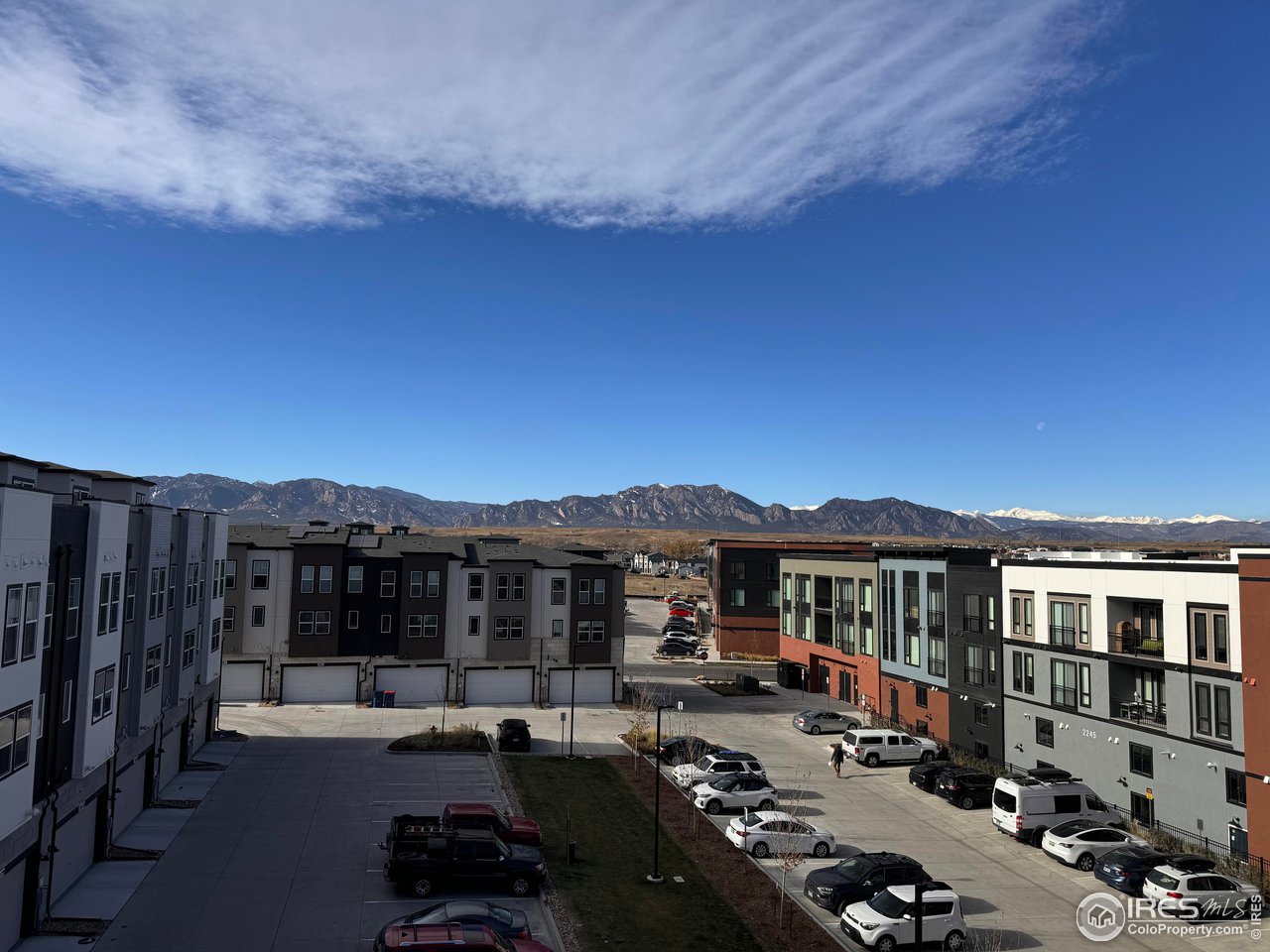 358 Promenade Dr