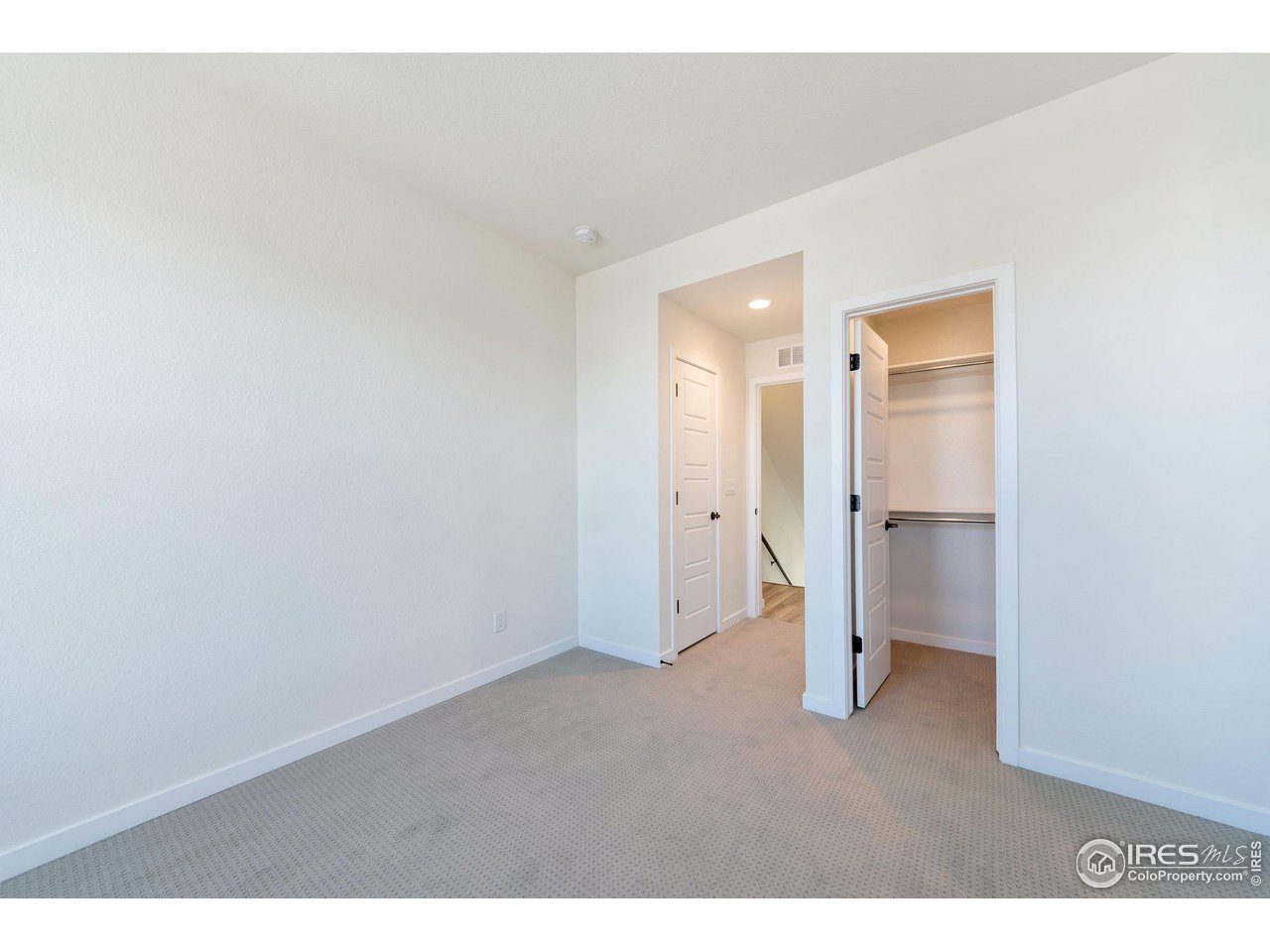 358 Promenade Dr
