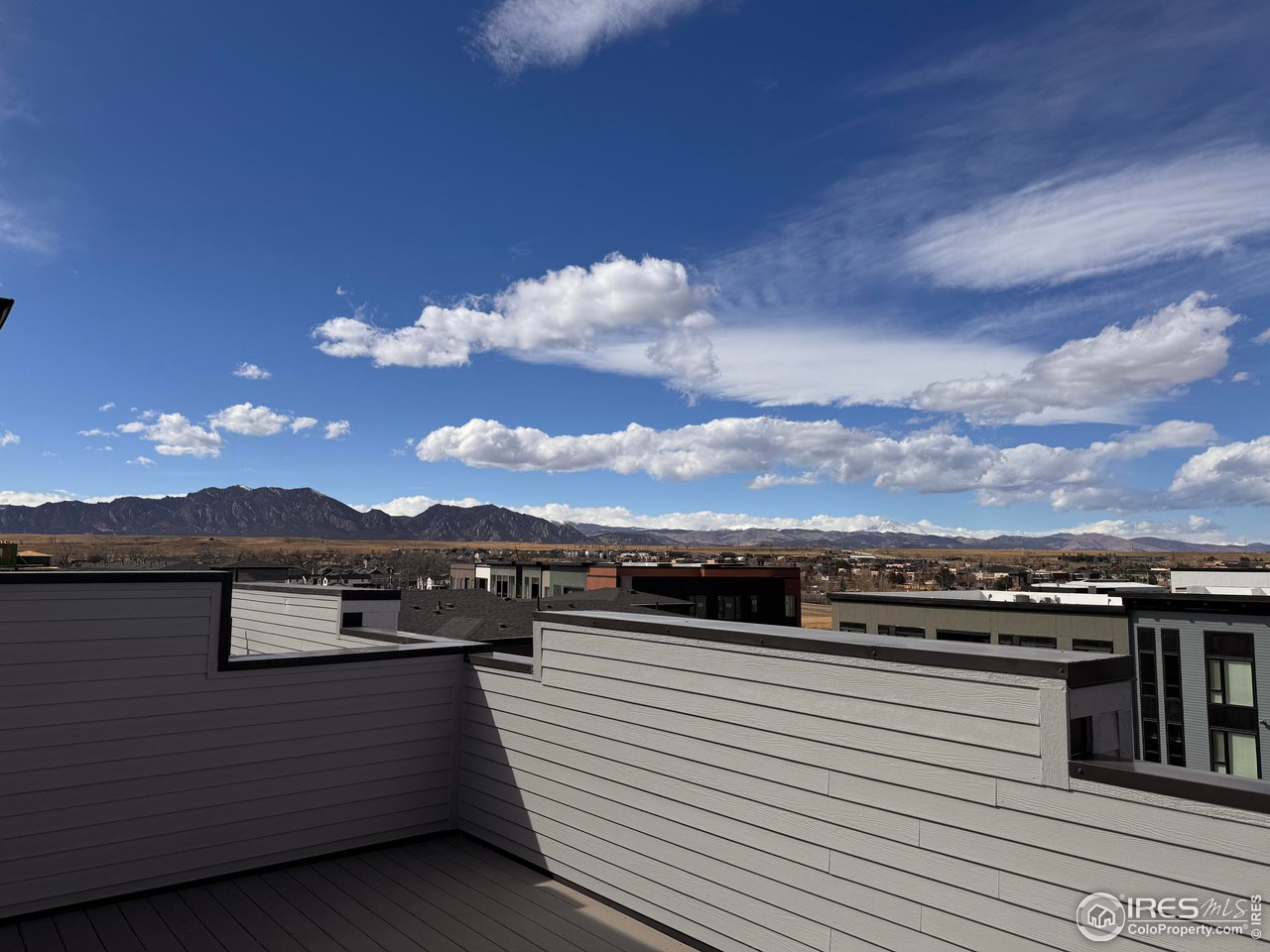 358 Promenade Dr