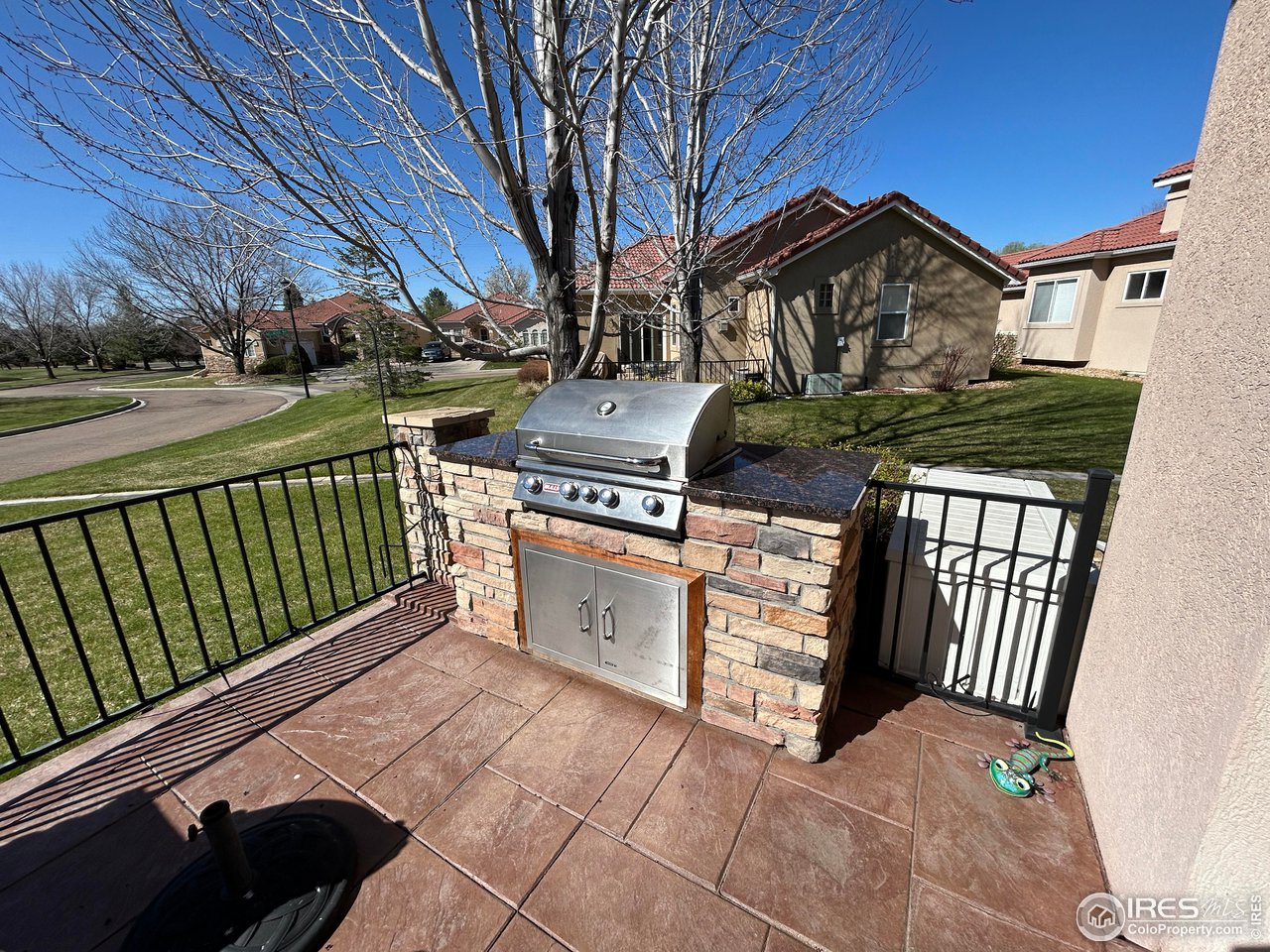 2975 Dunes Ct