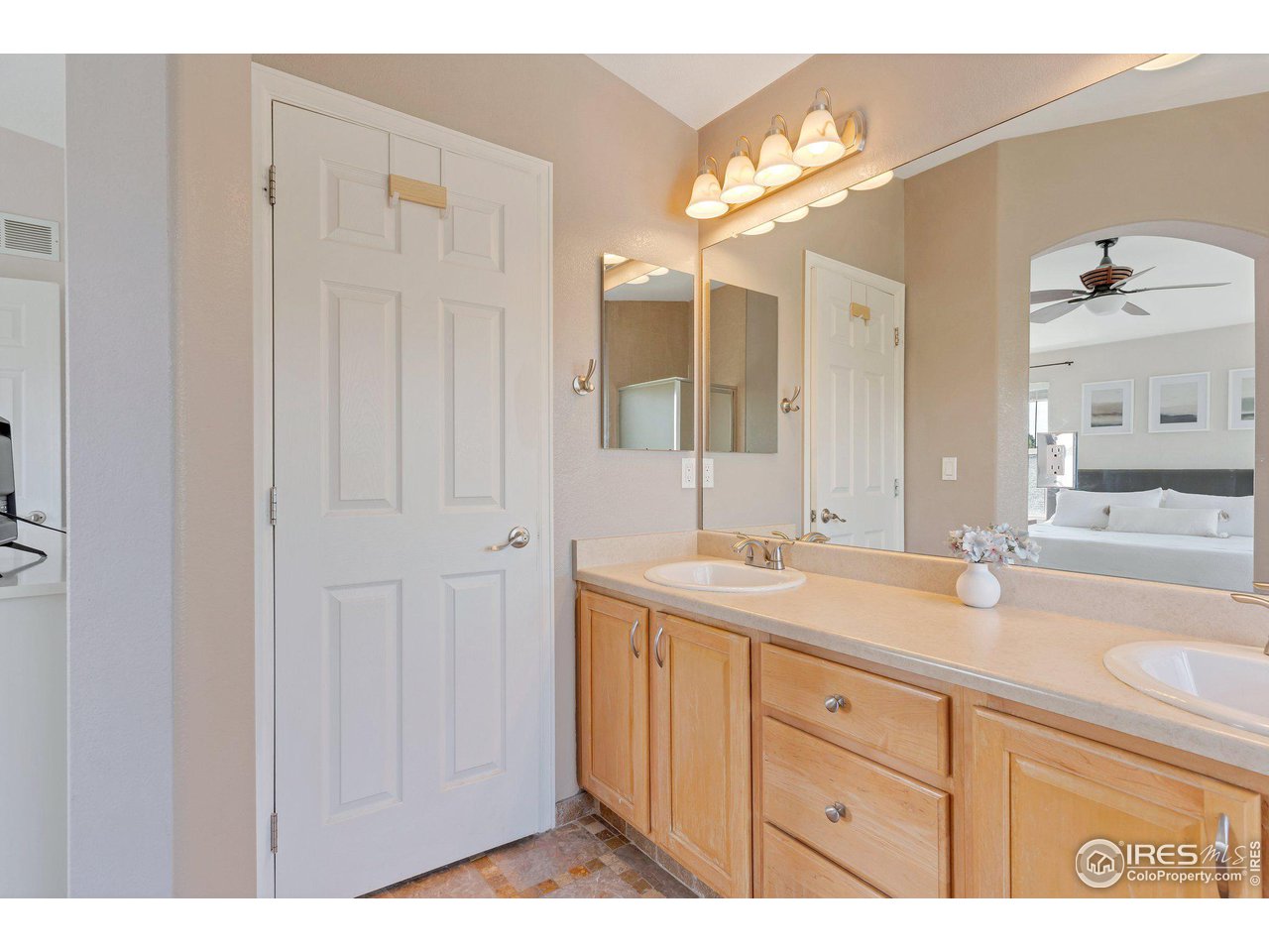 2078 Tundra Cir