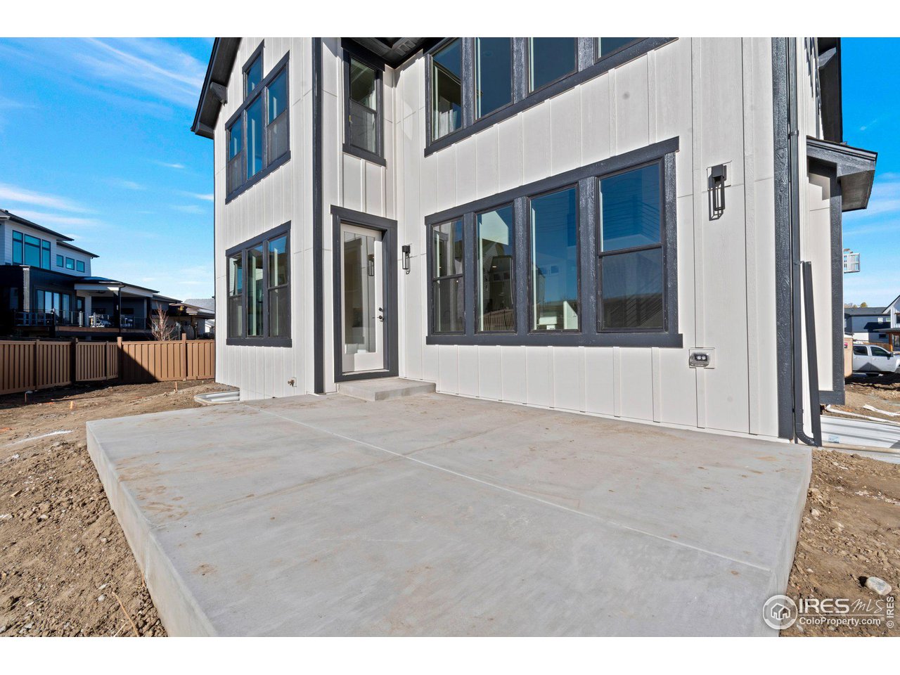 459 Muirfield Cir