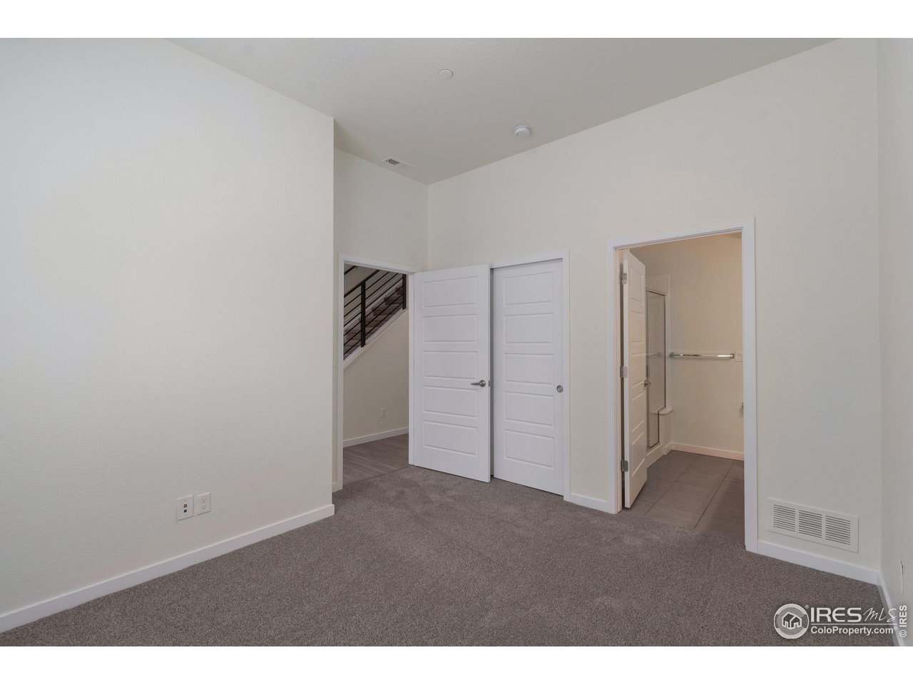 415 Primrose Ln