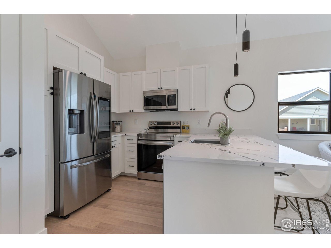 306 S 3rd Ave