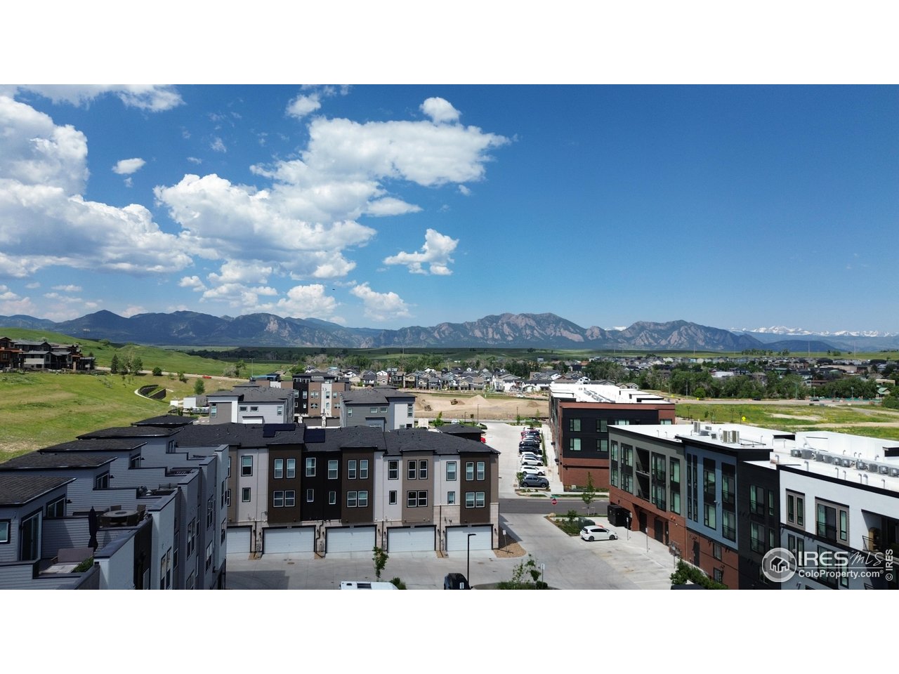 362 Promenade Dr
