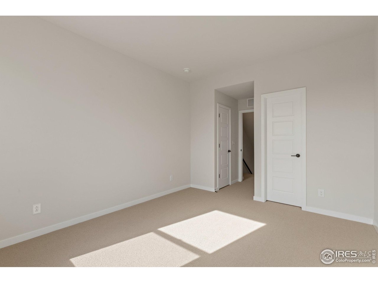 362 Promenade Dr
