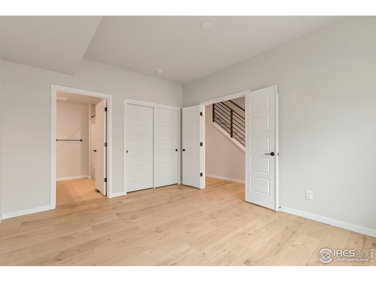 362 Promenade Dr