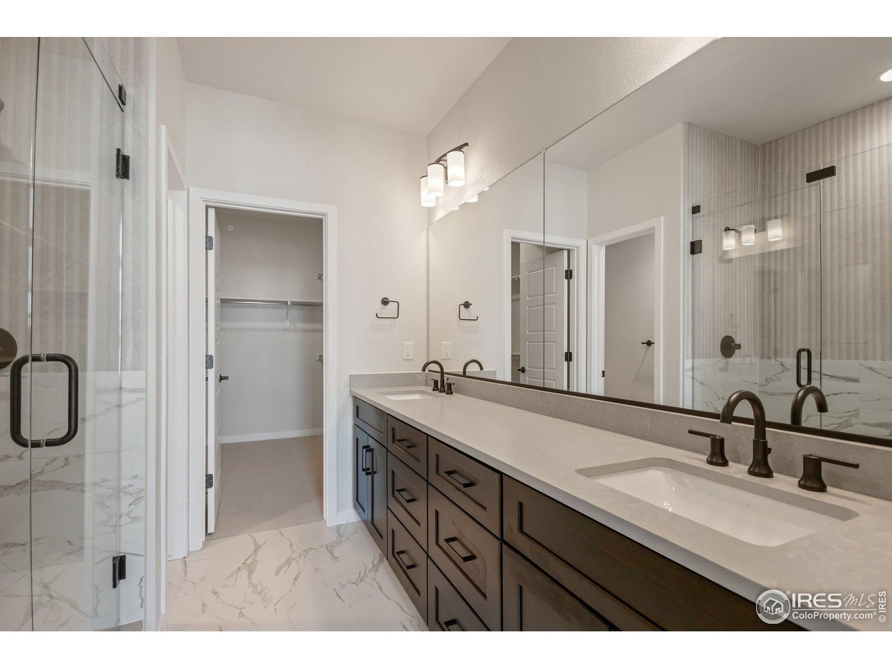 362 Promenade Dr