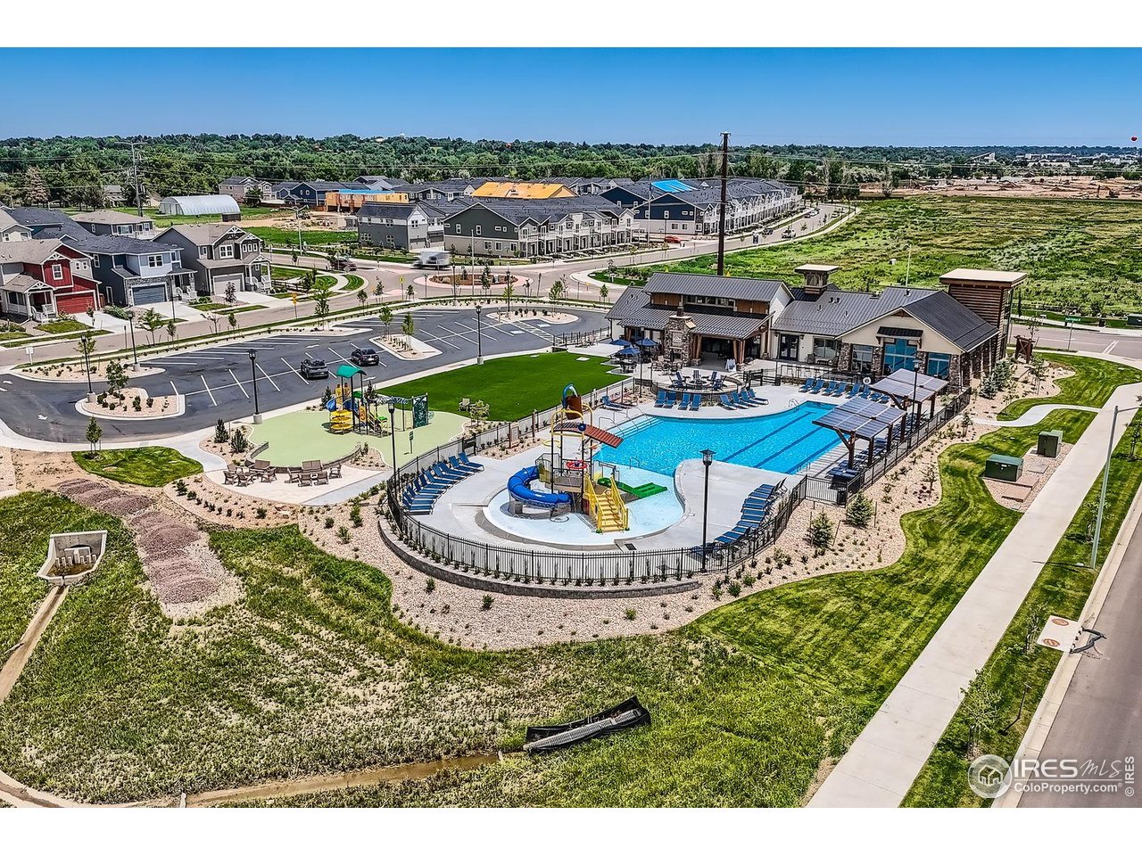 2742 Bear Springs Cir