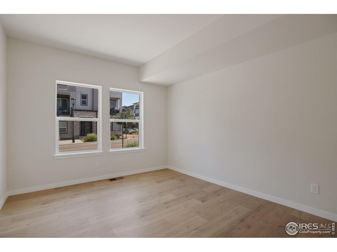 368 Promenade Dr