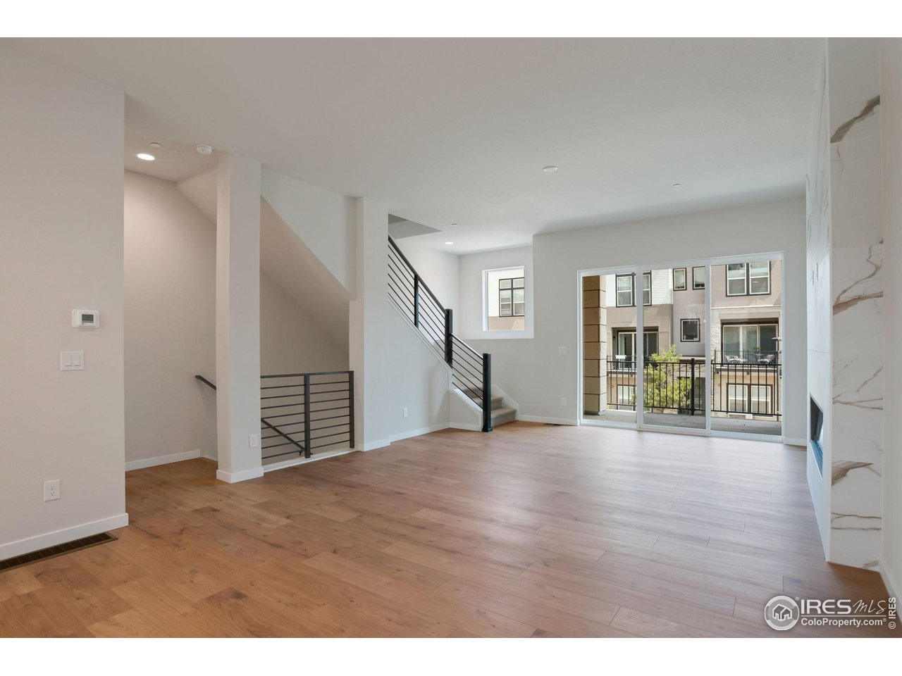 368 Promenade Dr