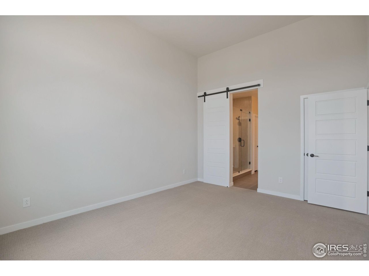368 Promenade Dr