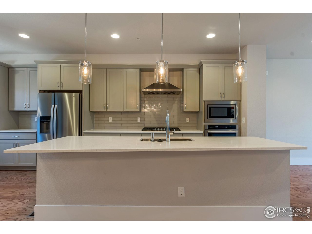 529 Promenade Dr