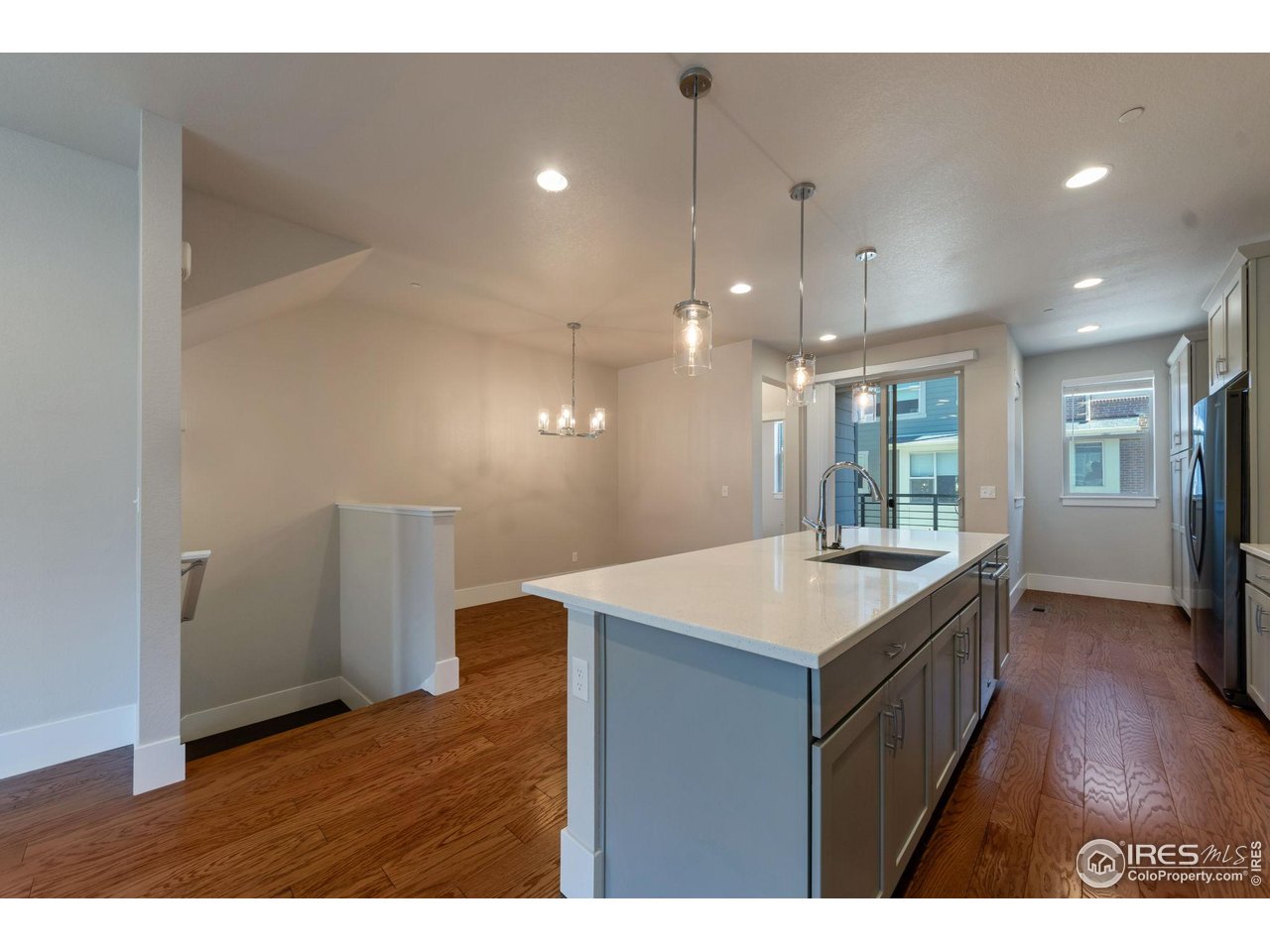 529 Promenade Dr