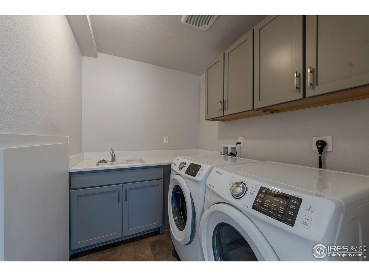 529 Promenade Dr