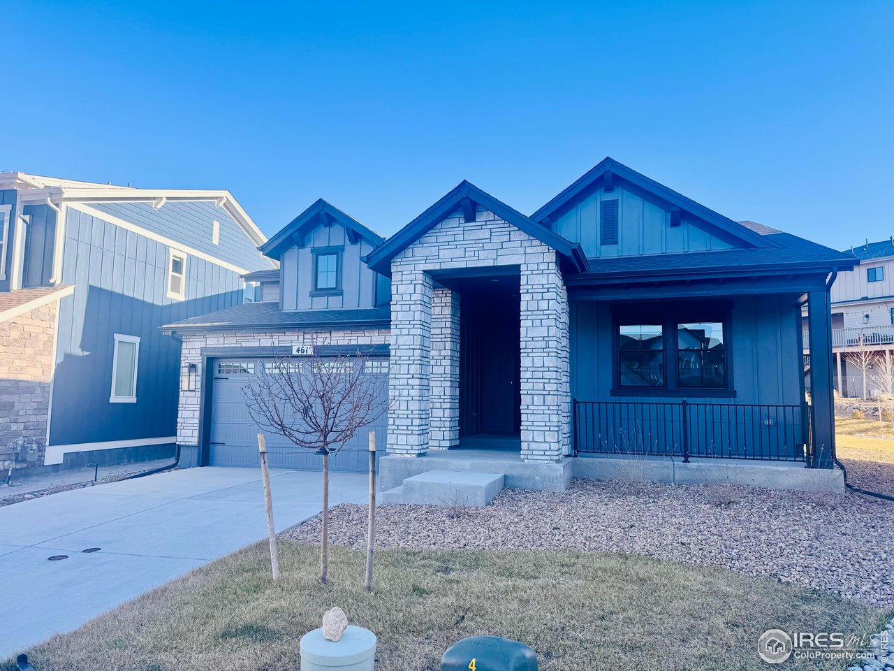 461 Muirfield Cir