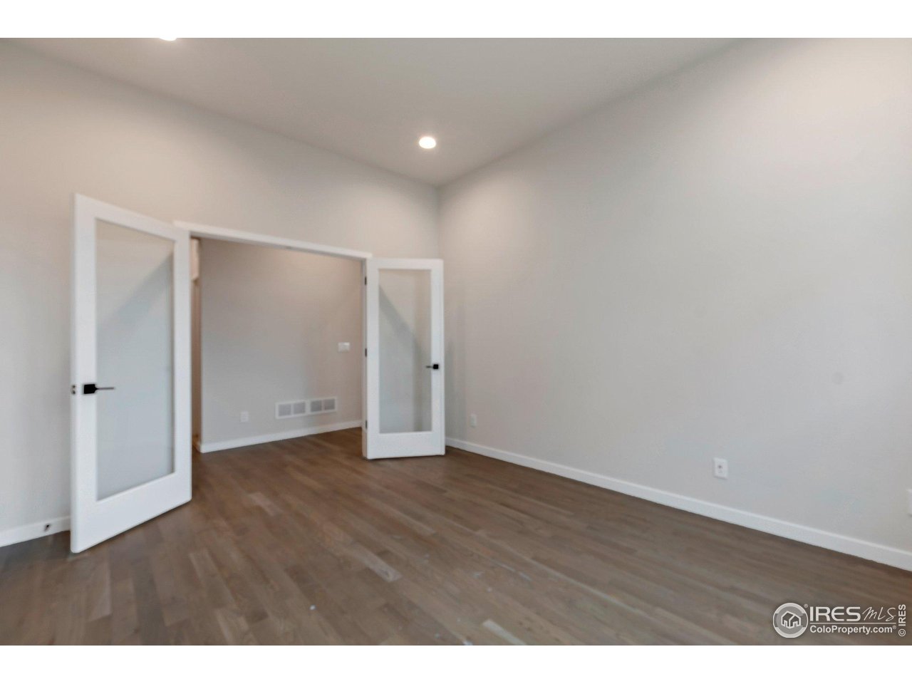 461 Muirfield Cir
