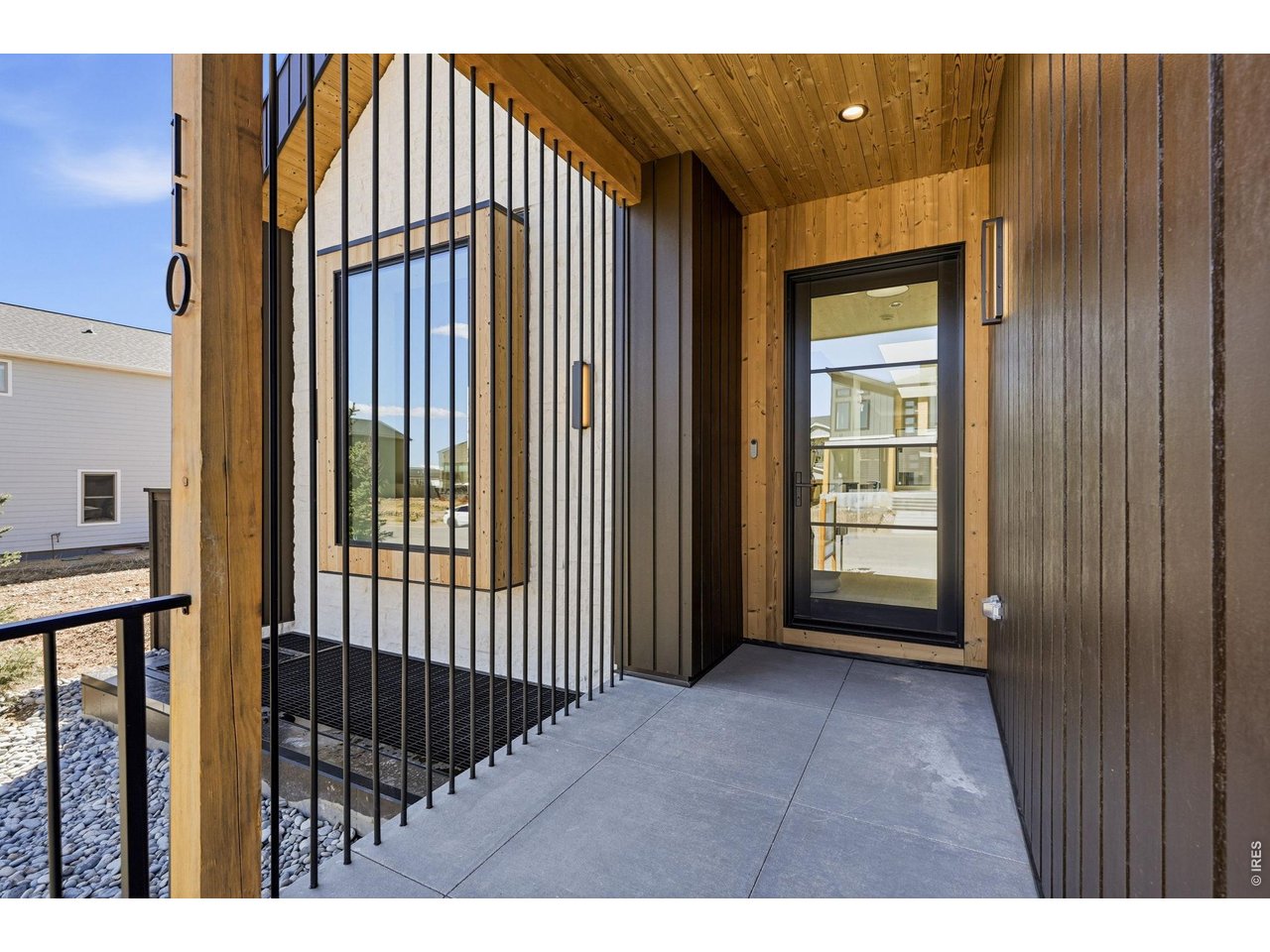 110 W William St
