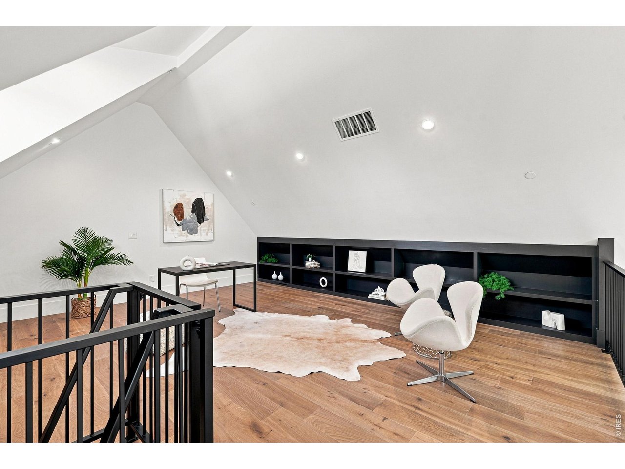 102 W William St