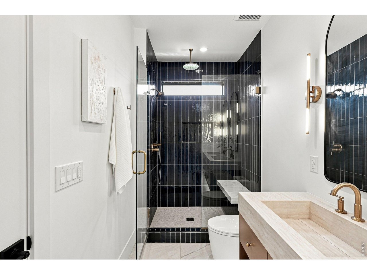 102 W William St