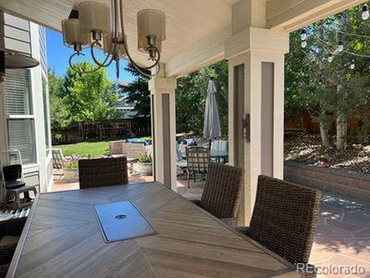 1933 Spruce Ct
