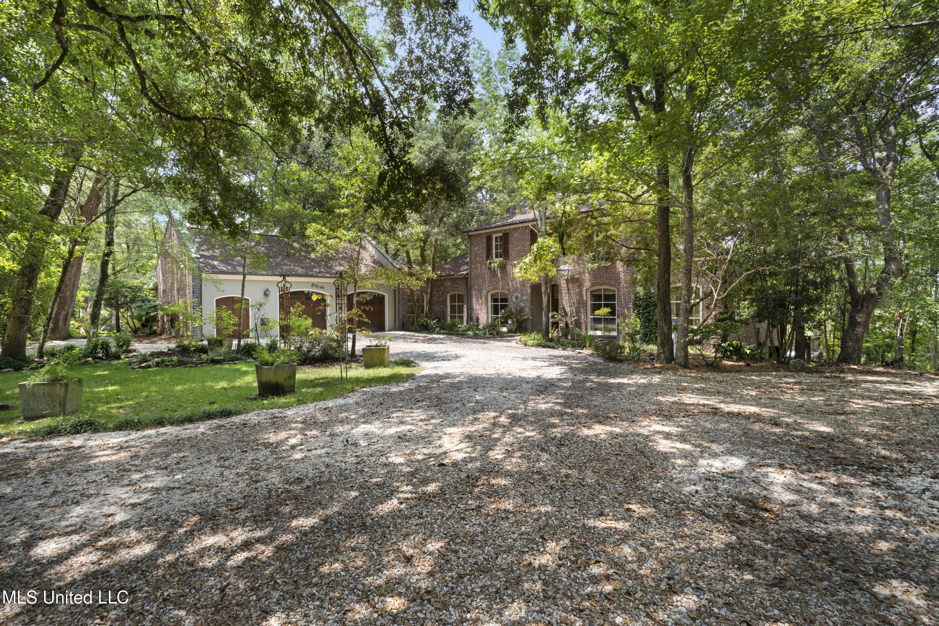 9161 Ridge Road