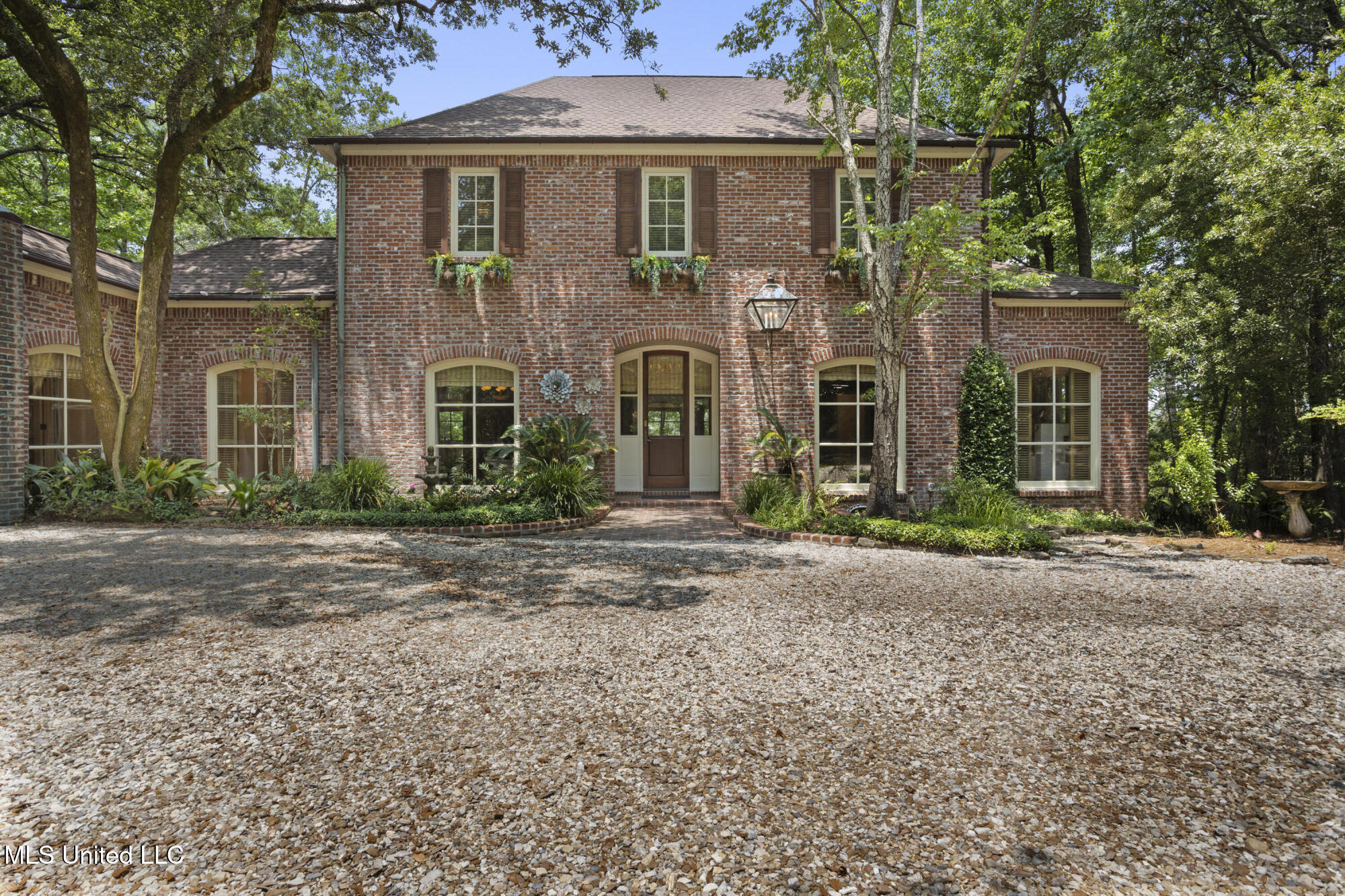 9161 Ridge Road