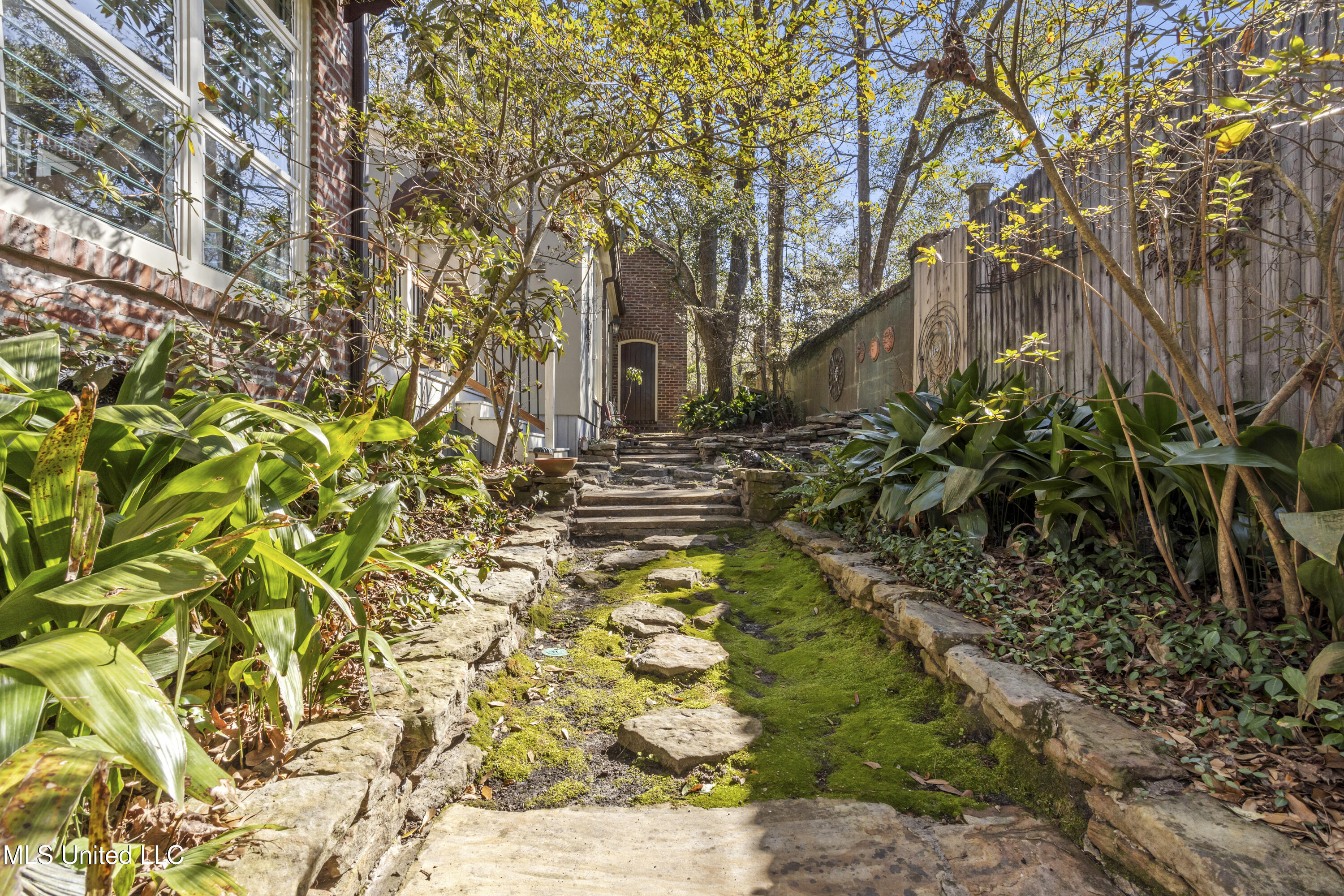 9161 Ridge Road