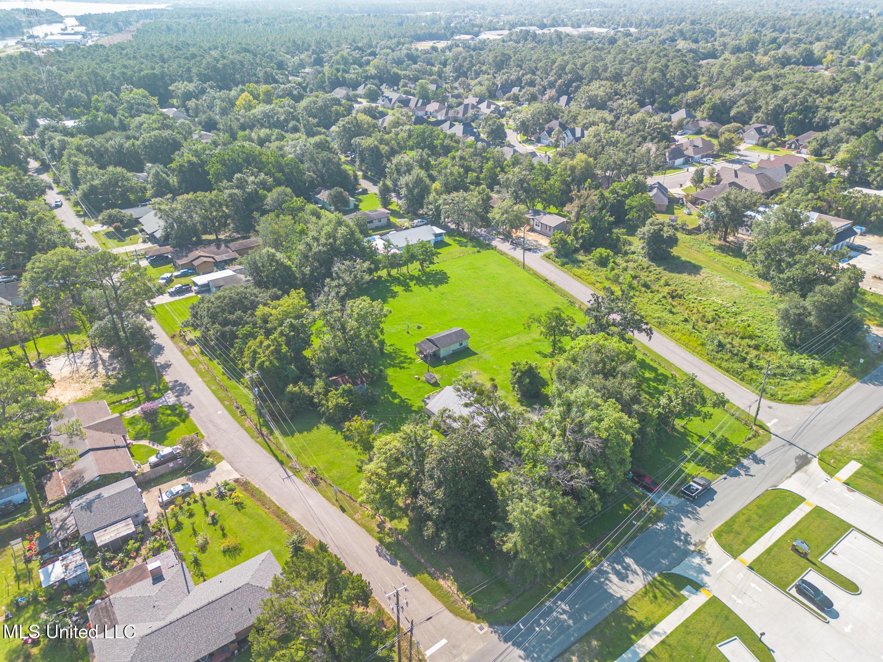 9298 Old Lorraine Road