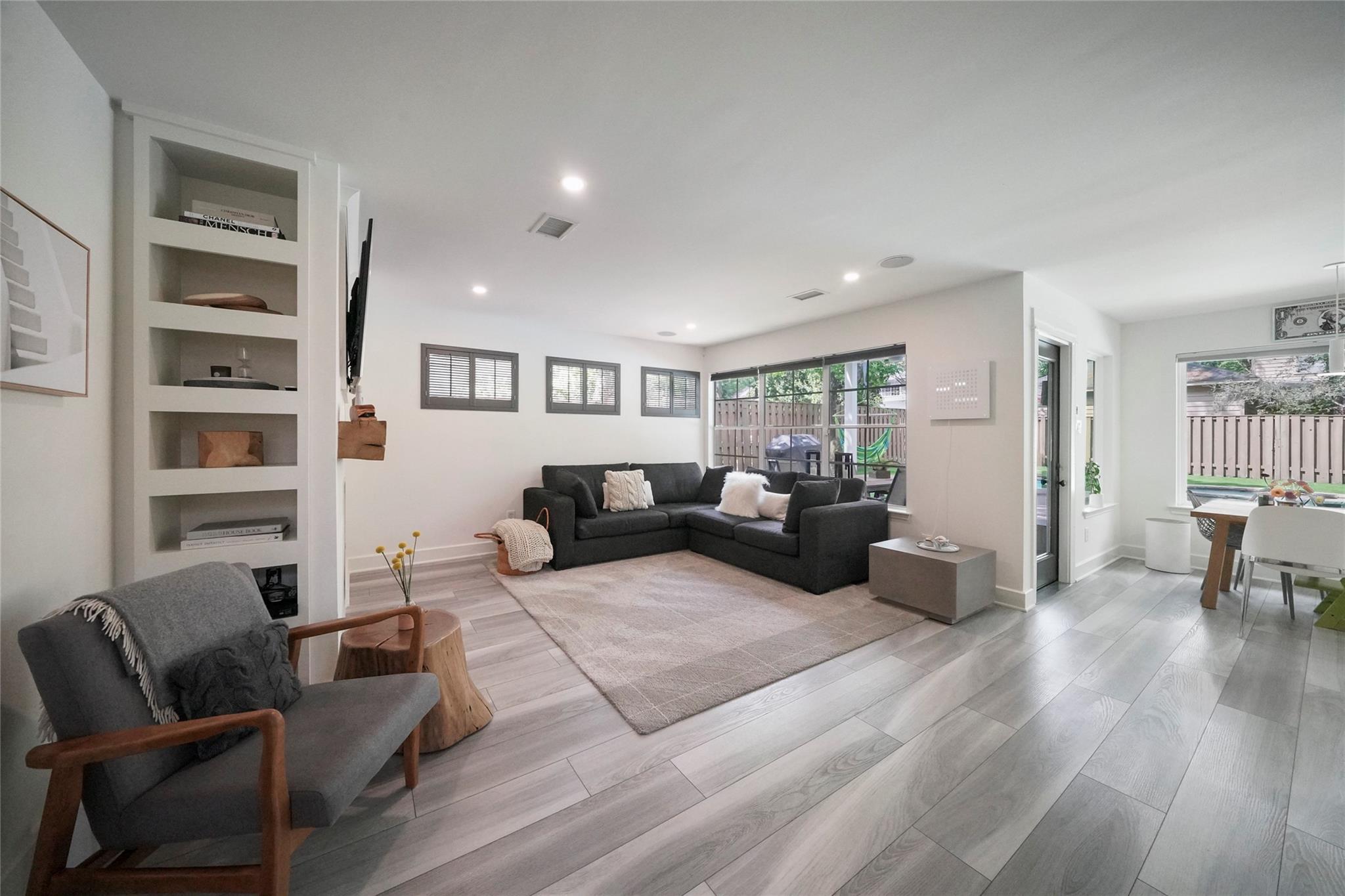 31 Purple Martin Place