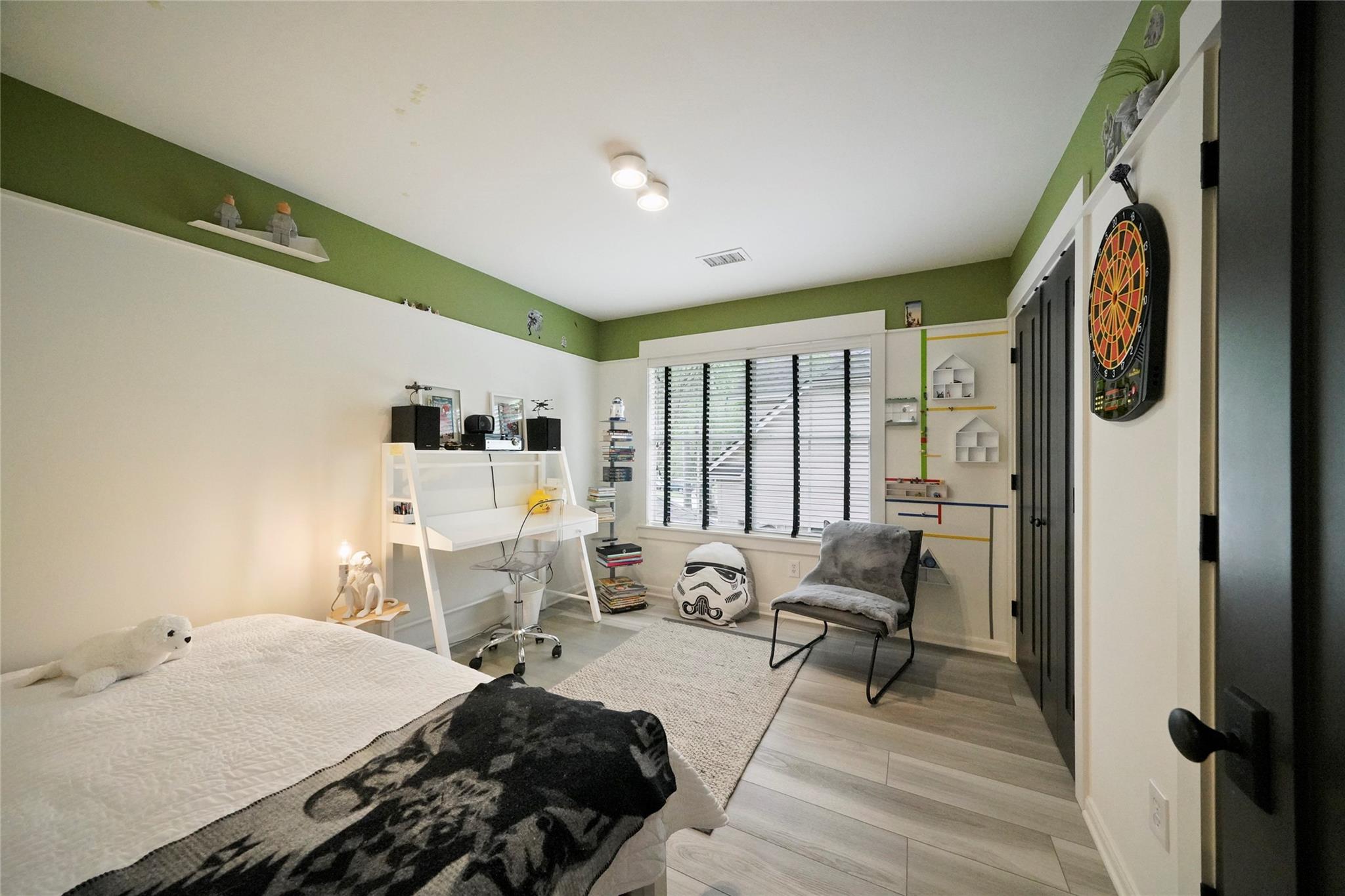 31 Purple Martin Place