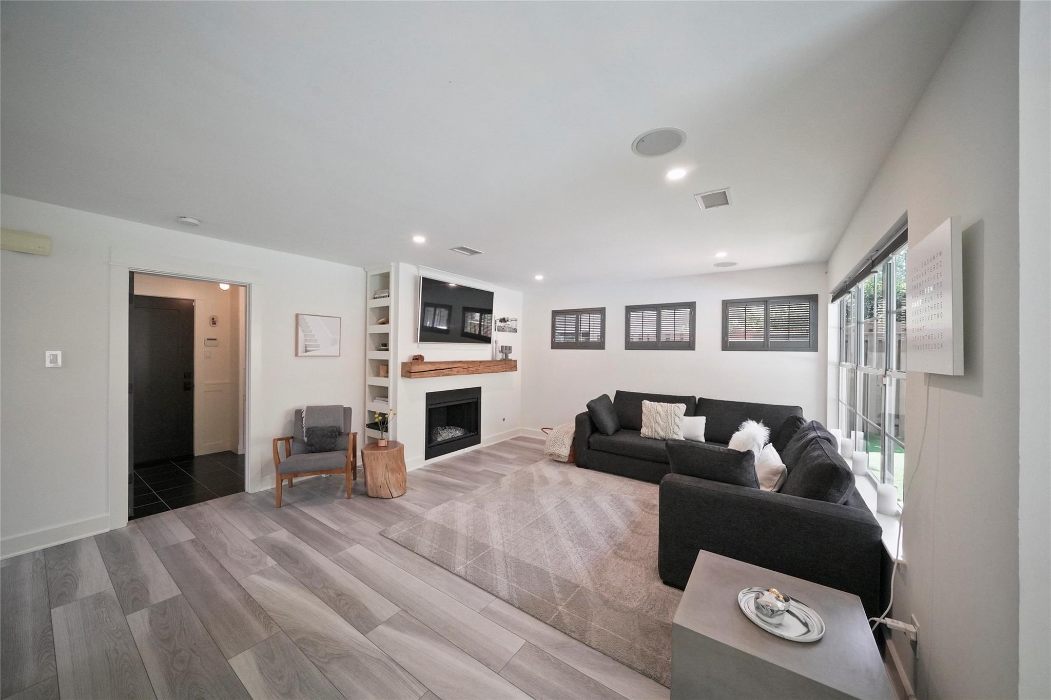 31 Purple Martin Place