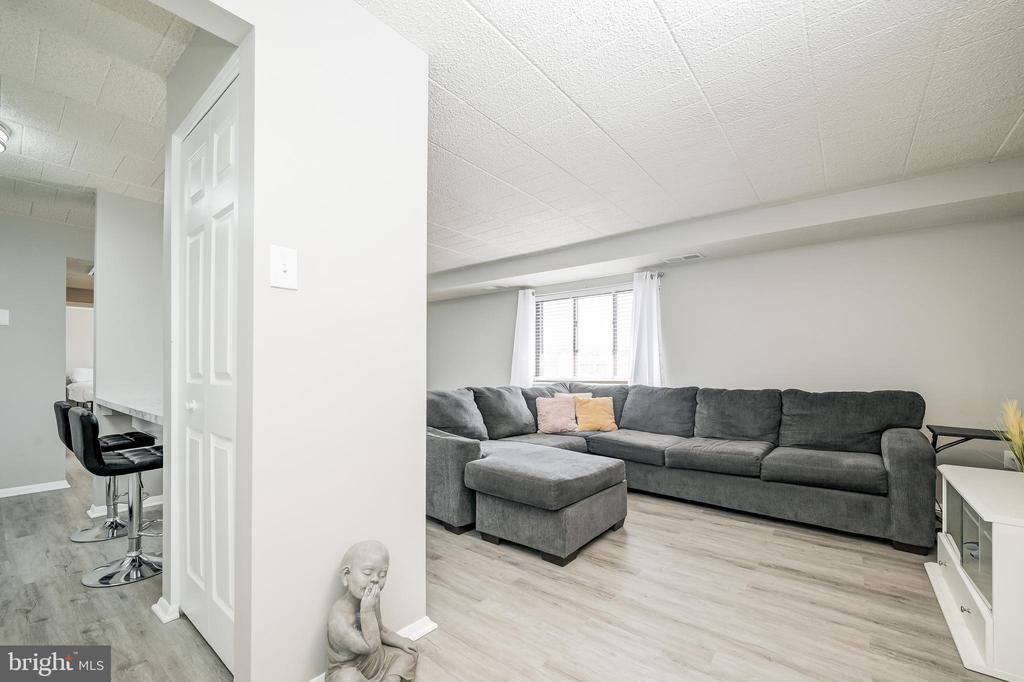 997-B Heather Ridge Dr #3b