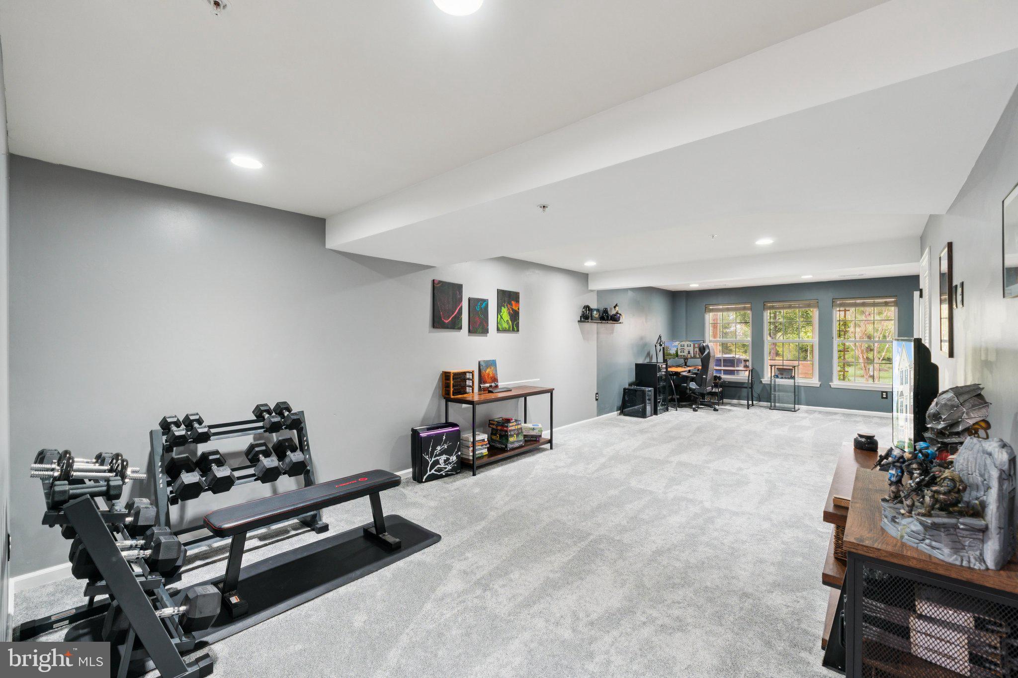 1109 SPRING RUN COURT