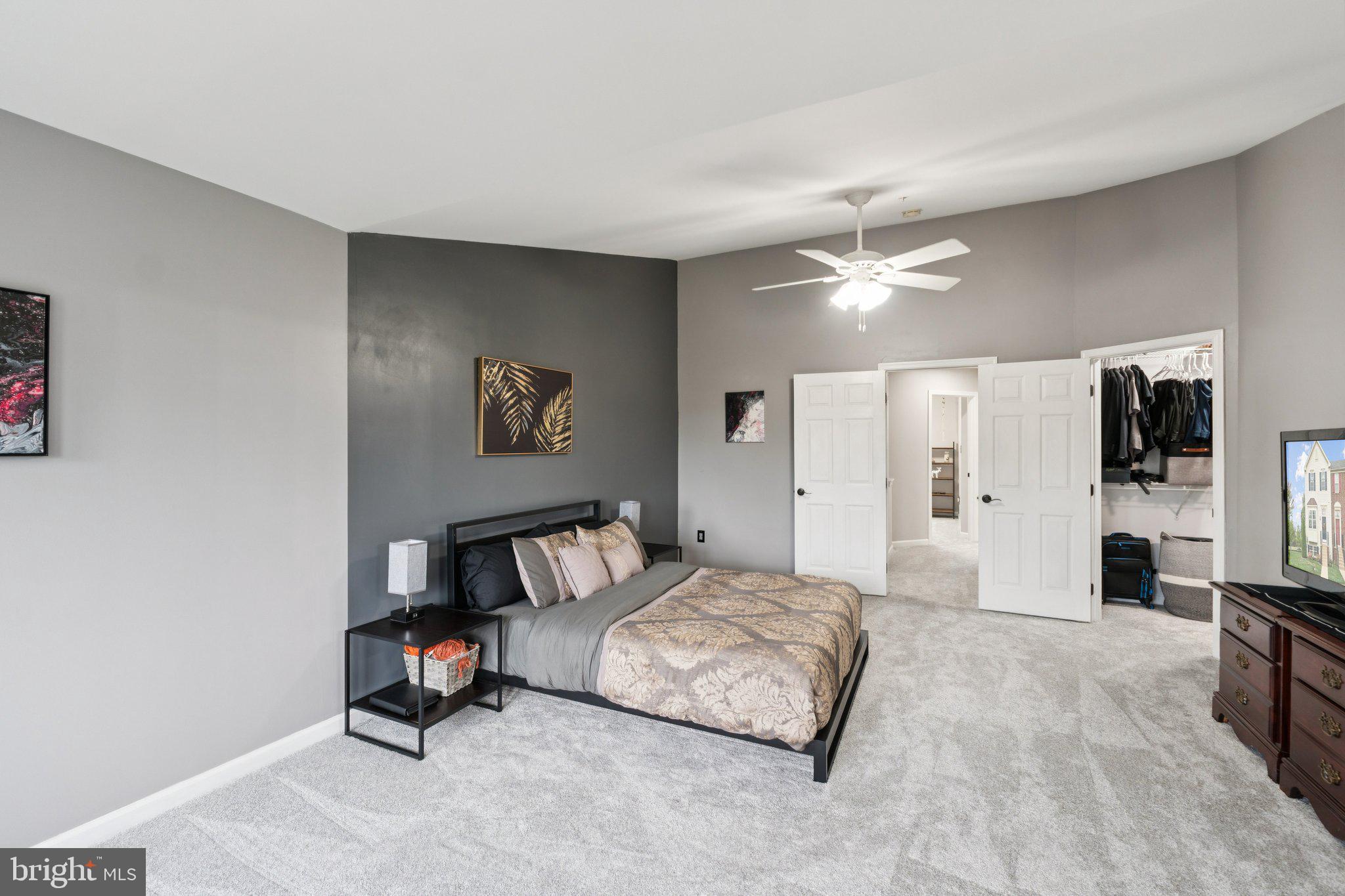 1109 SPRING RUN COURT